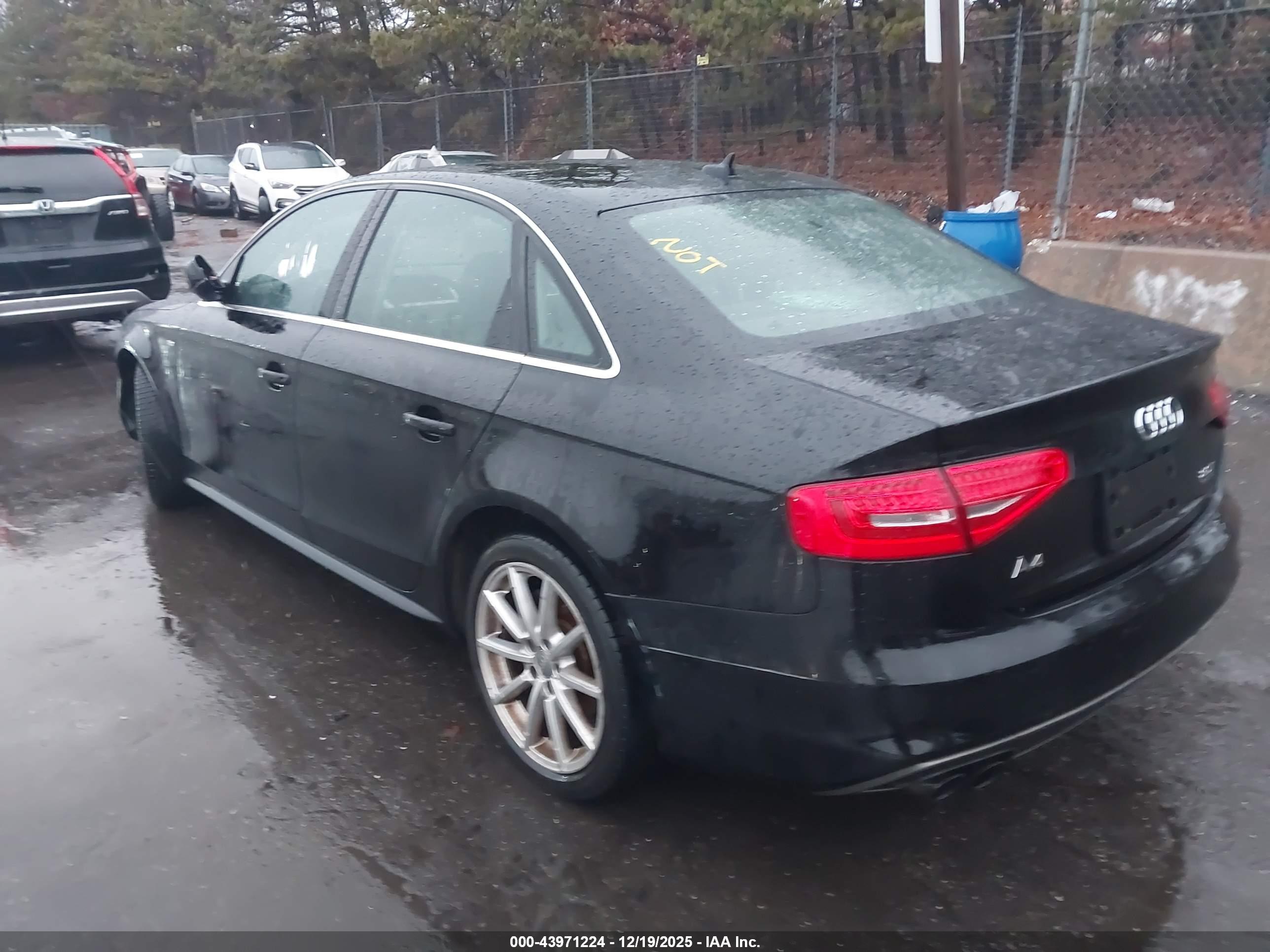 AUDI A4 image 3