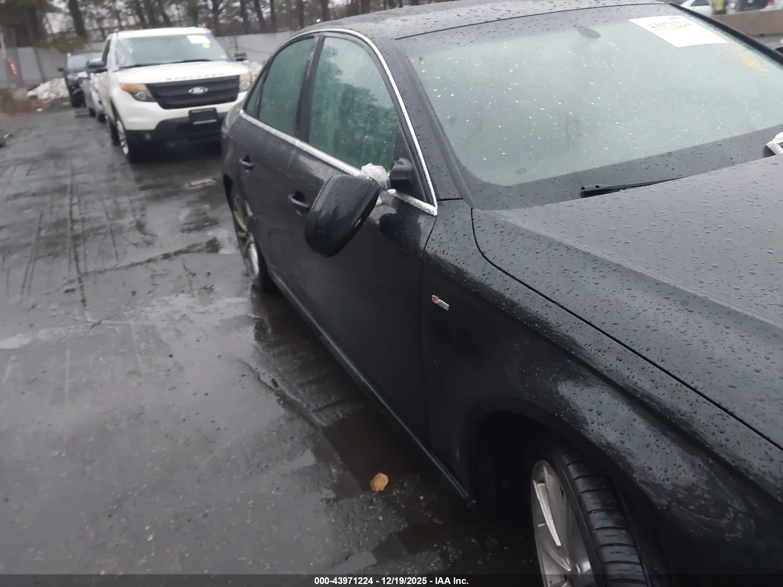 AUDI A4 image 6