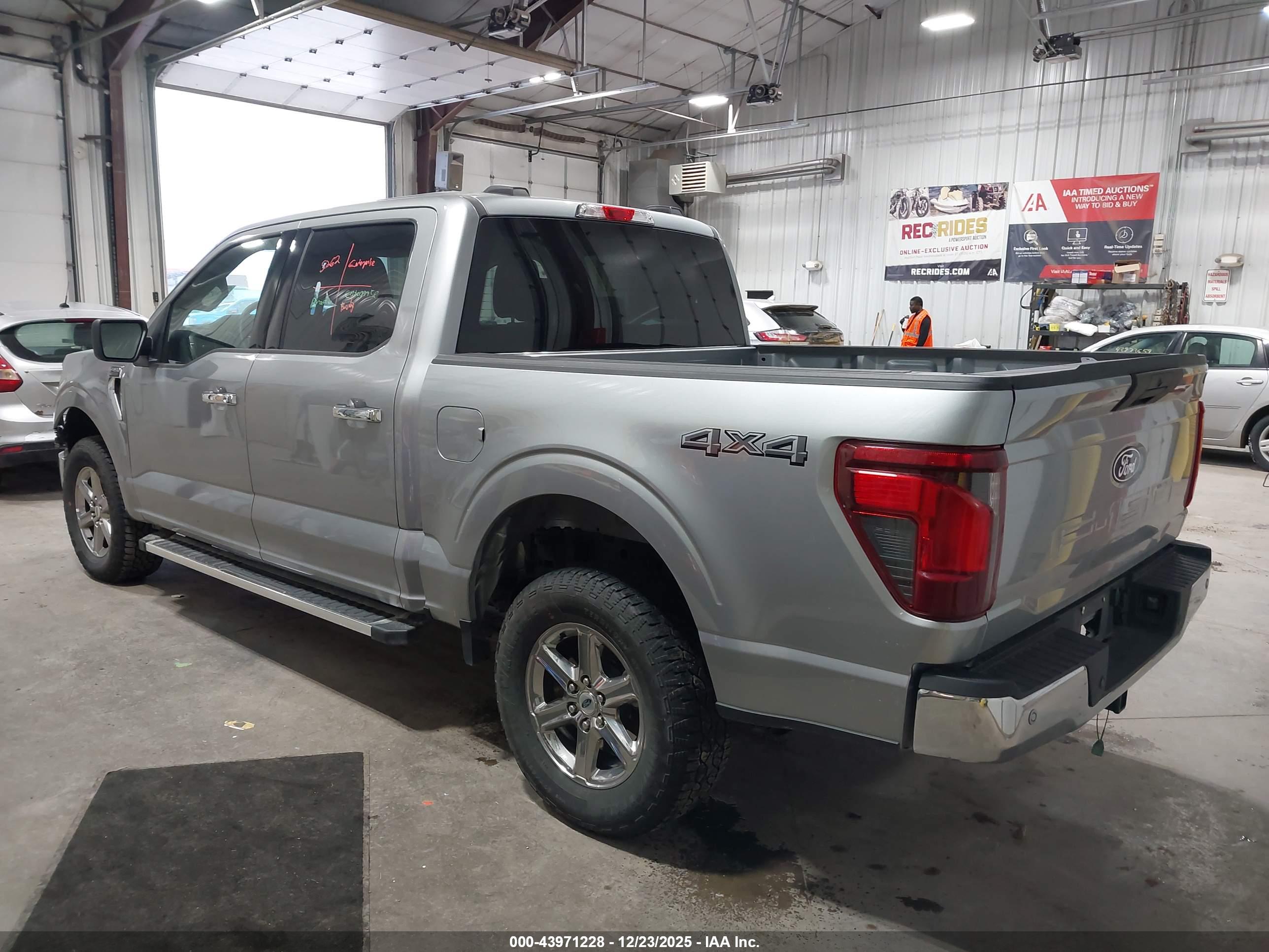 FORD F-150 image 3