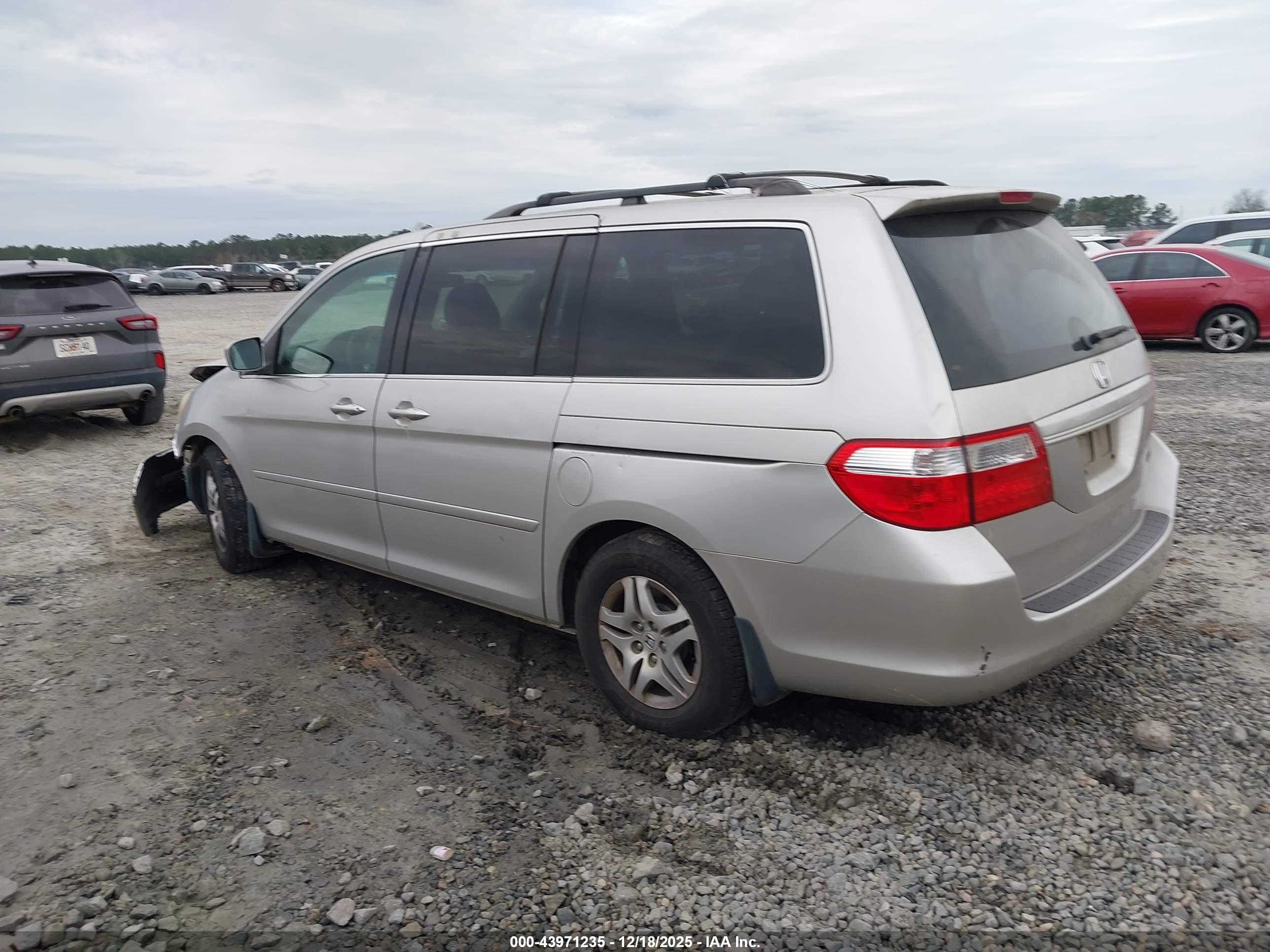 HONDA ODYSSEY image 3