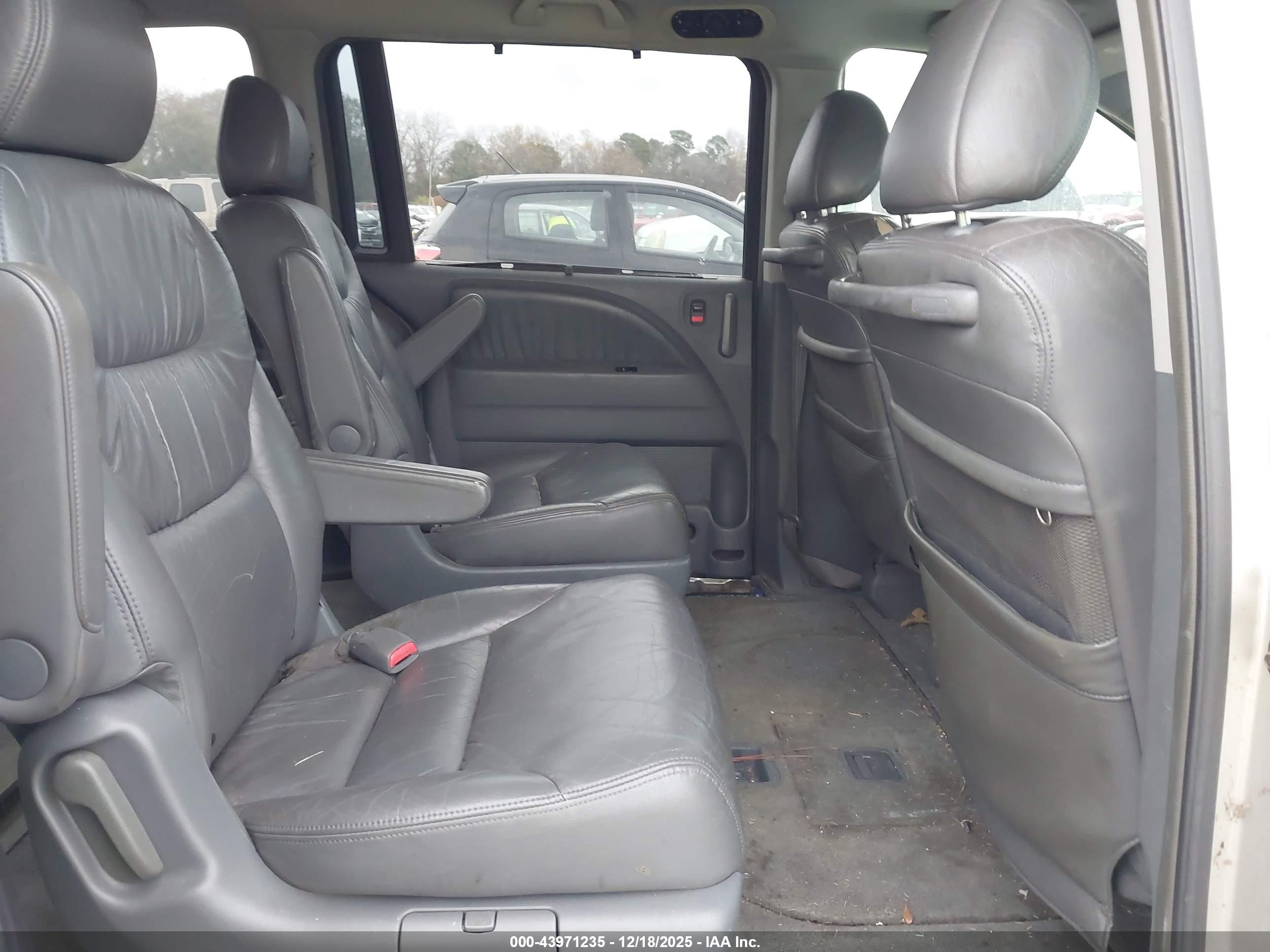 HONDA ODYSSEY image 8