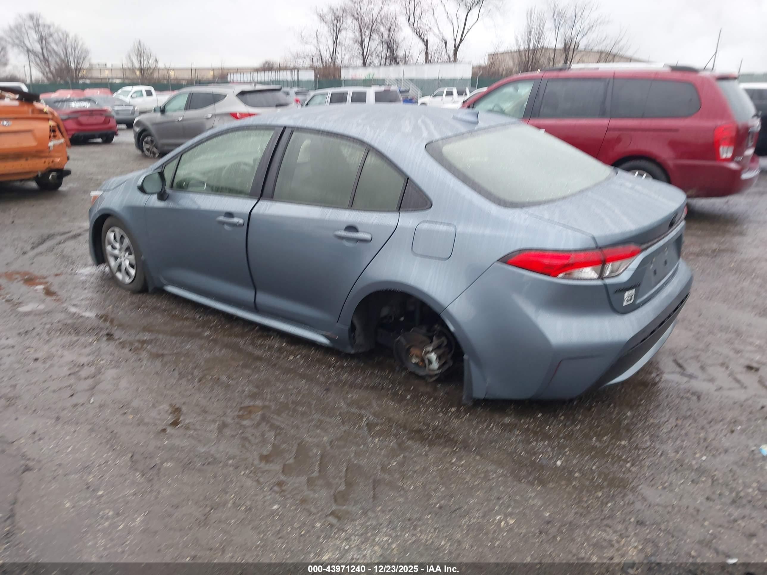 TOYOTA COROLLA image 3