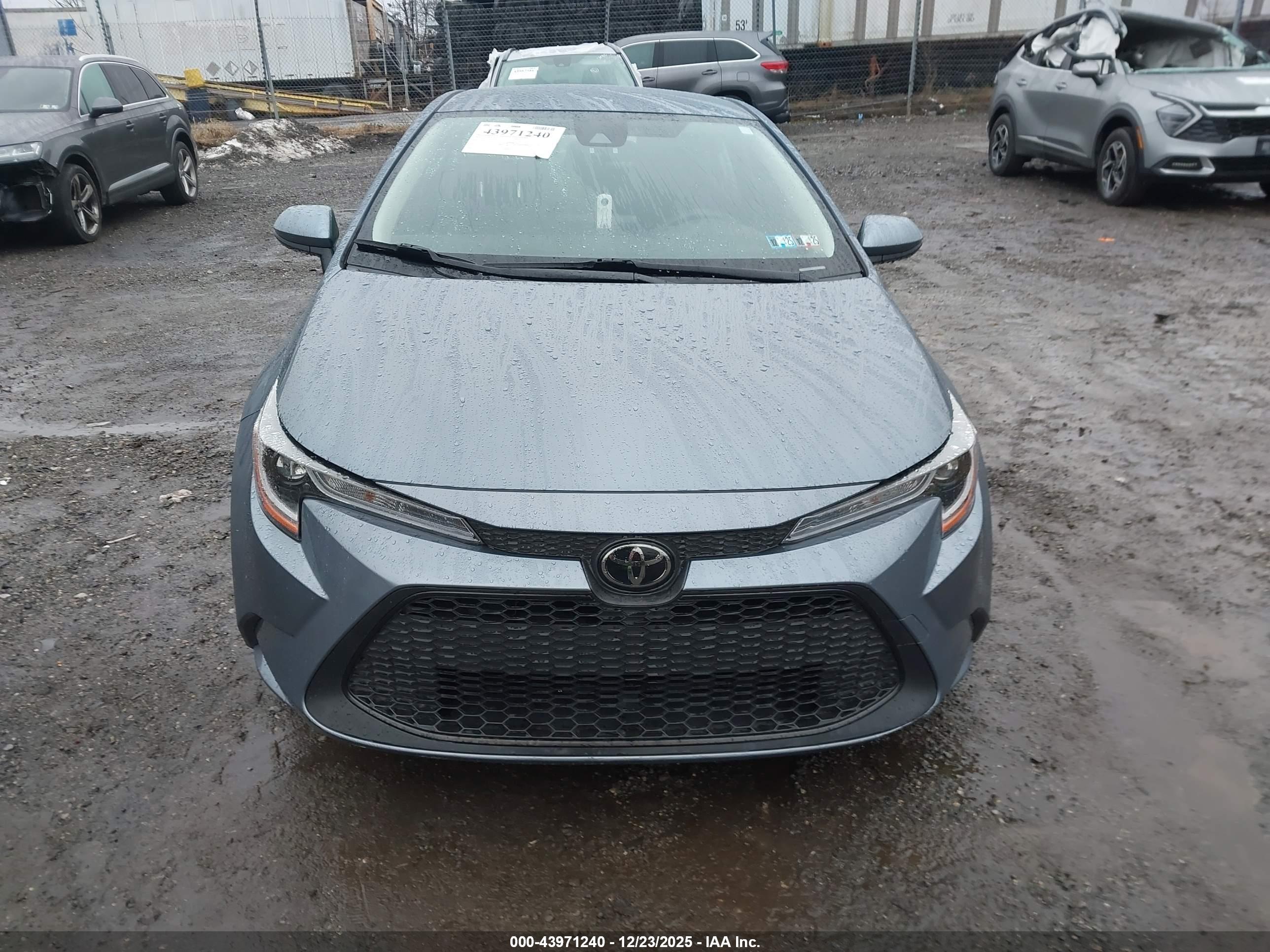TOYOTA COROLLA image 6