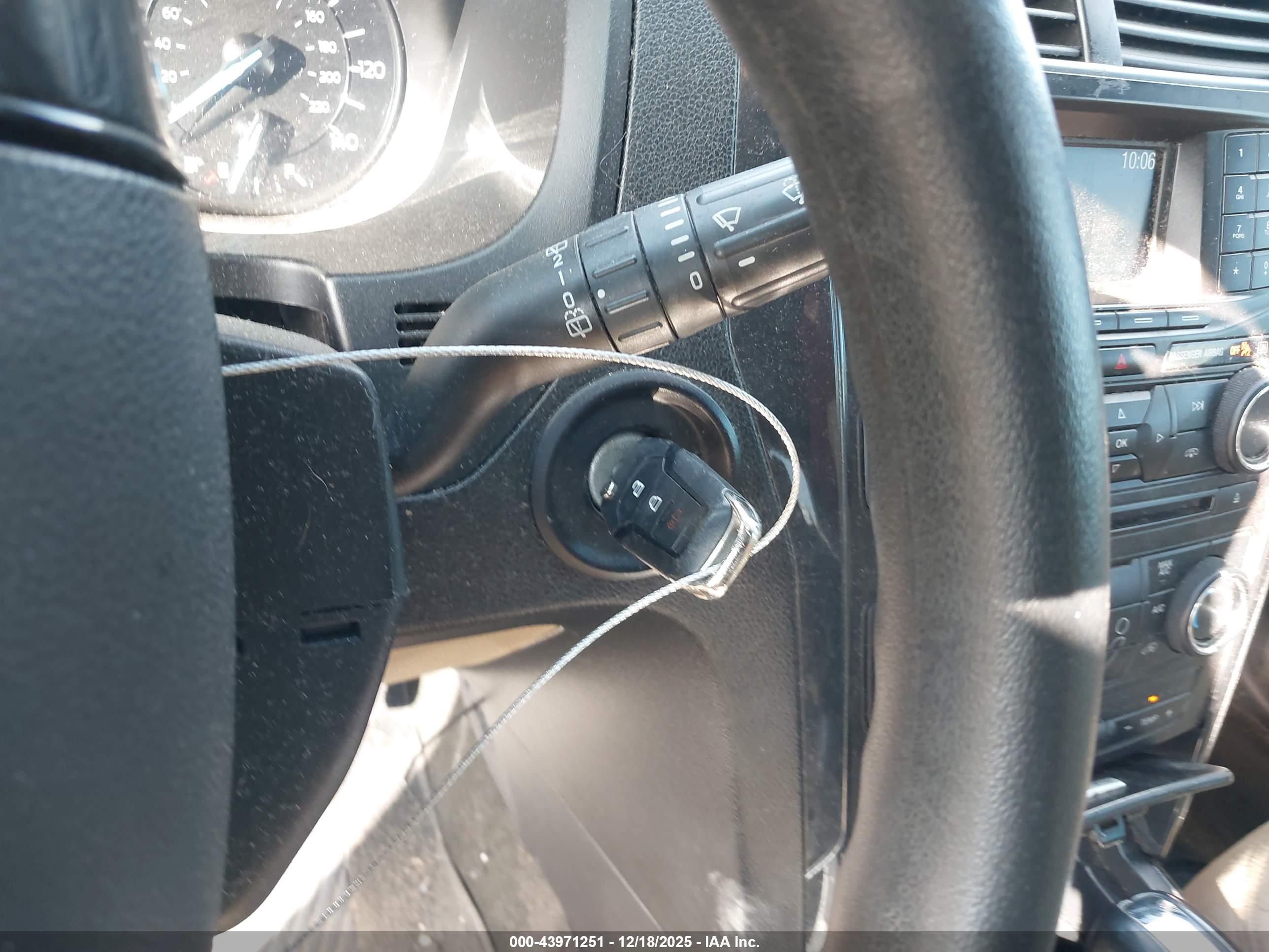 FORD EXPLORER image 11