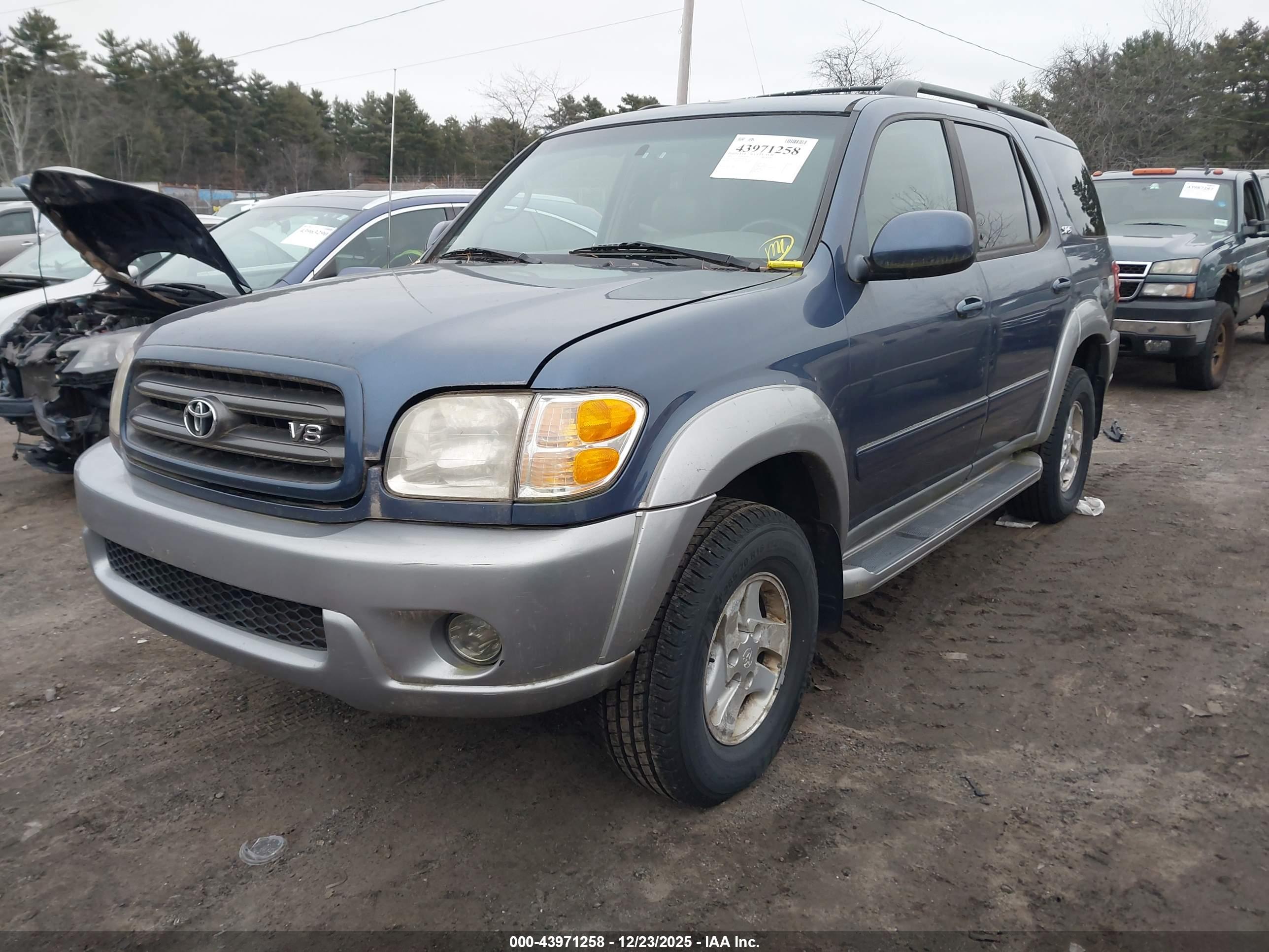 TOYOTA SEQUOIA image 2