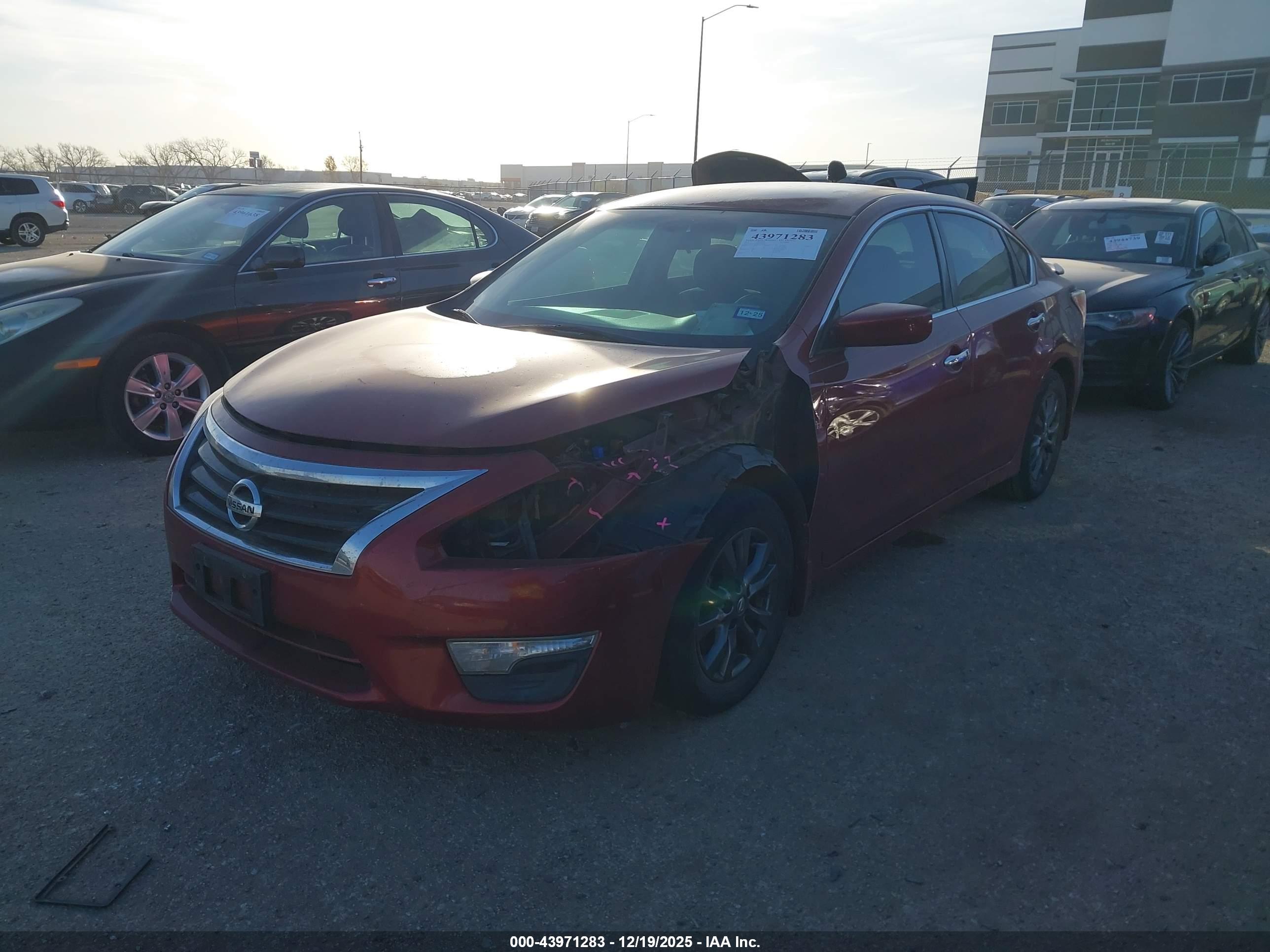 NISSAN ALTIMA image 2