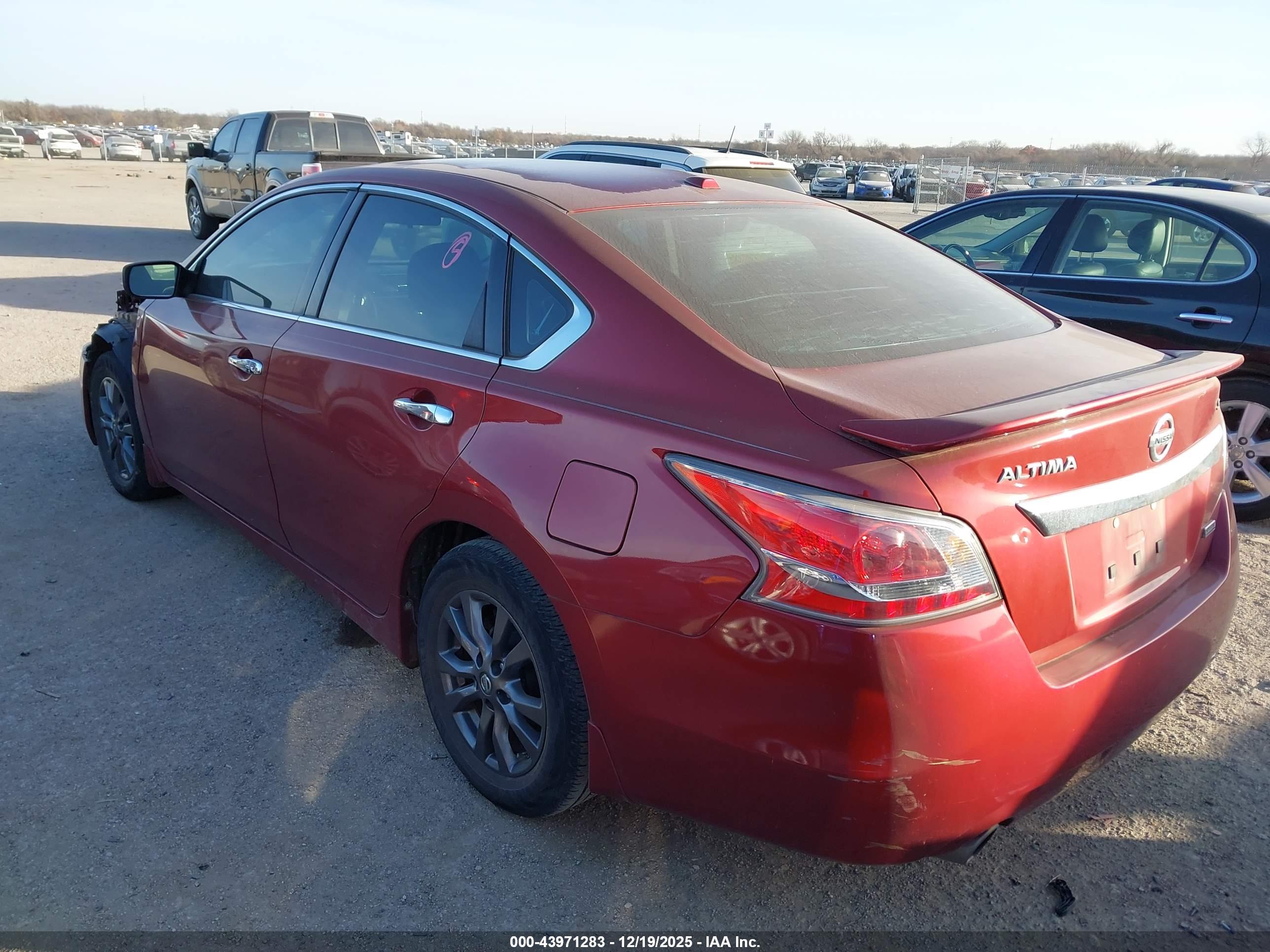 NISSAN ALTIMA image 3
