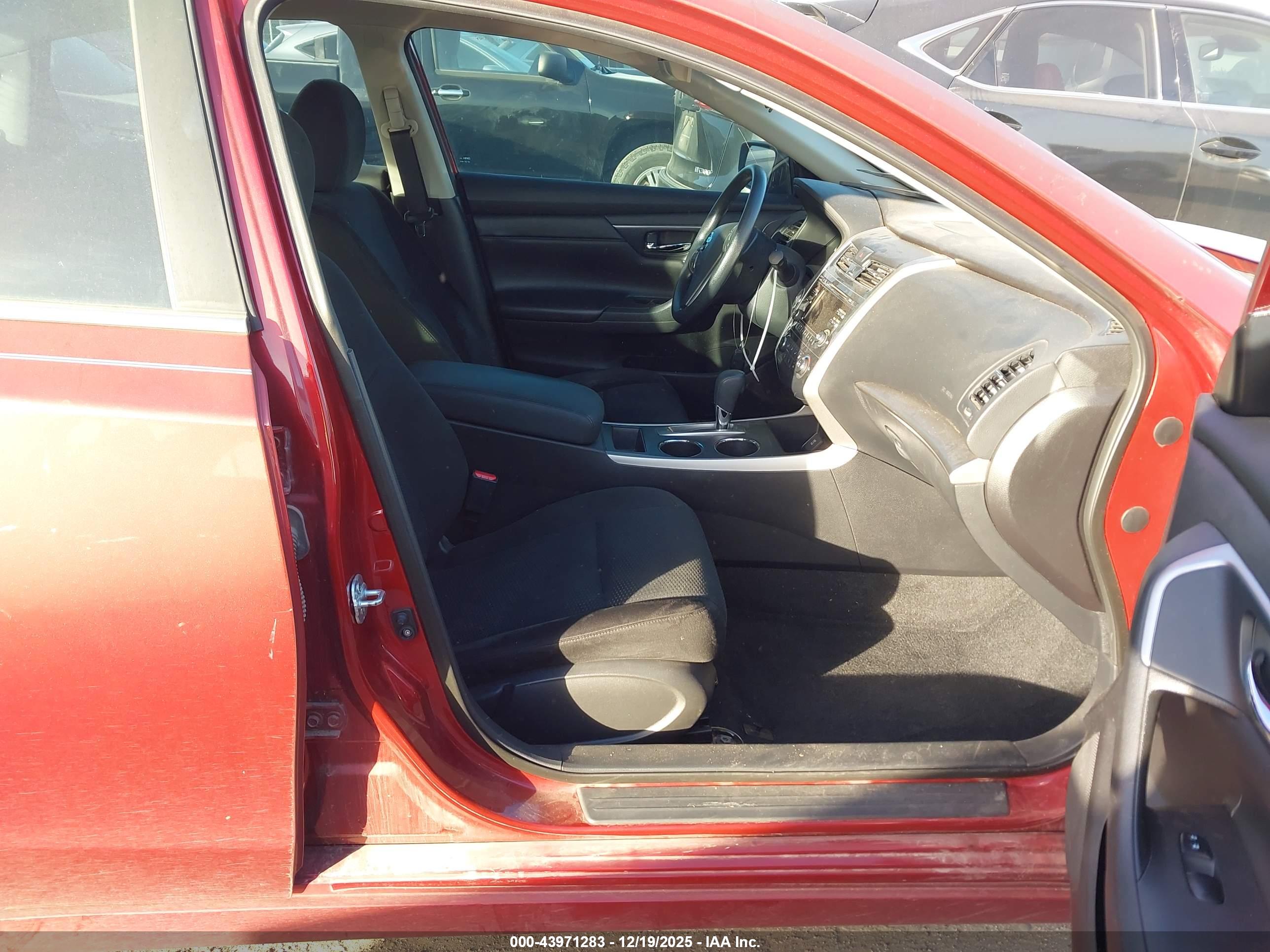 NISSAN ALTIMA image 5