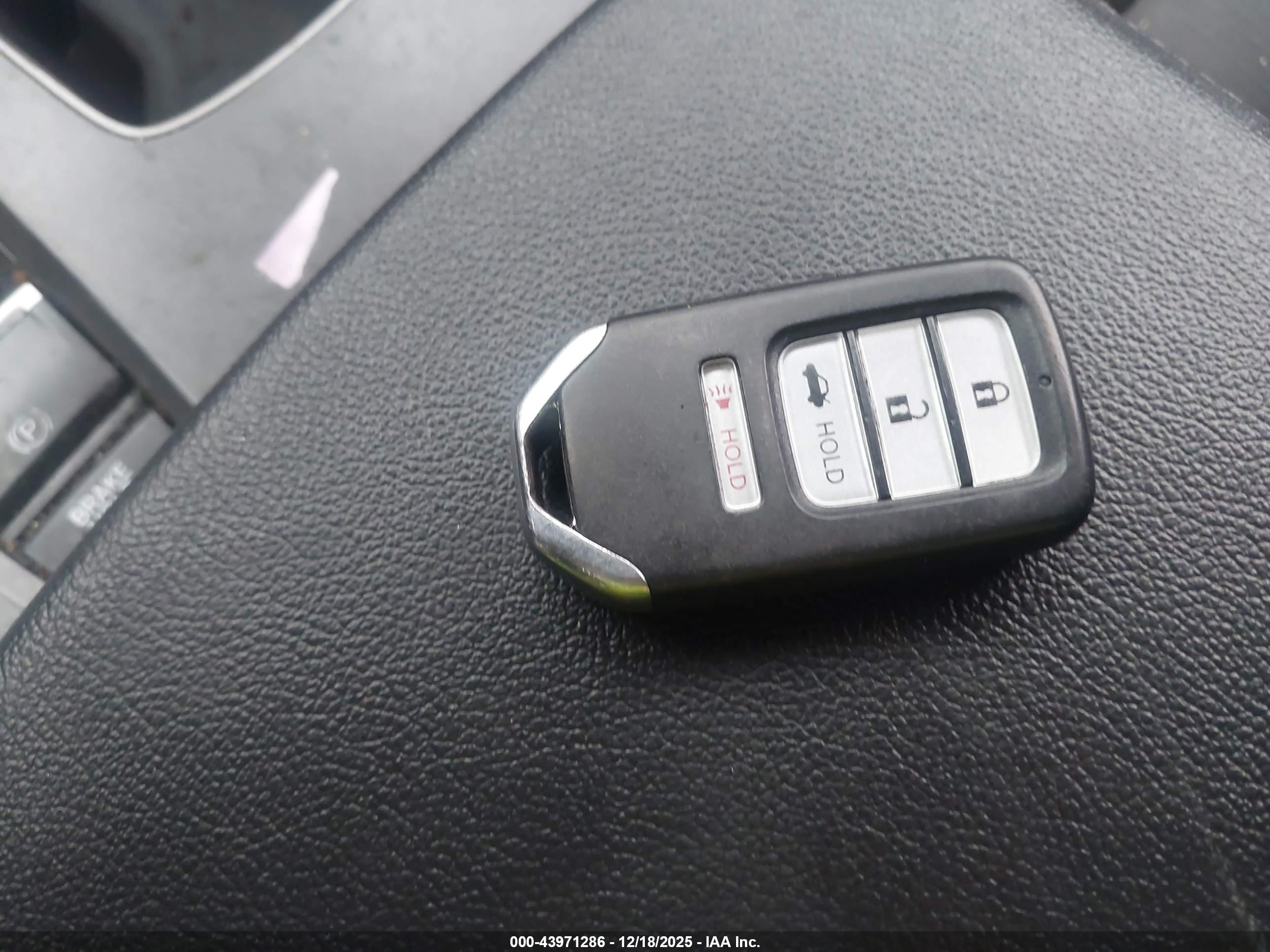 HONDA ACCORD image 11