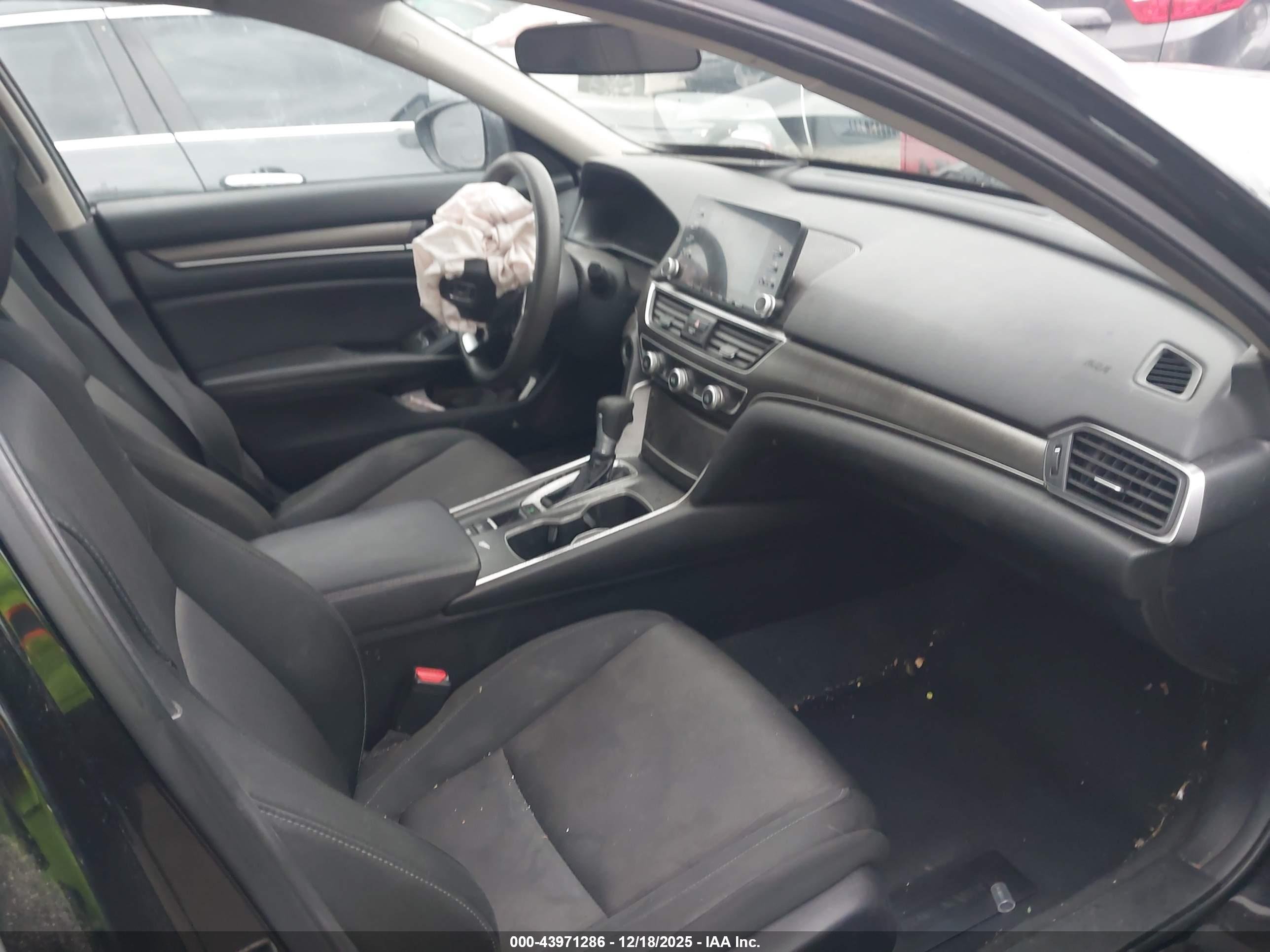 HONDA ACCORD image 5