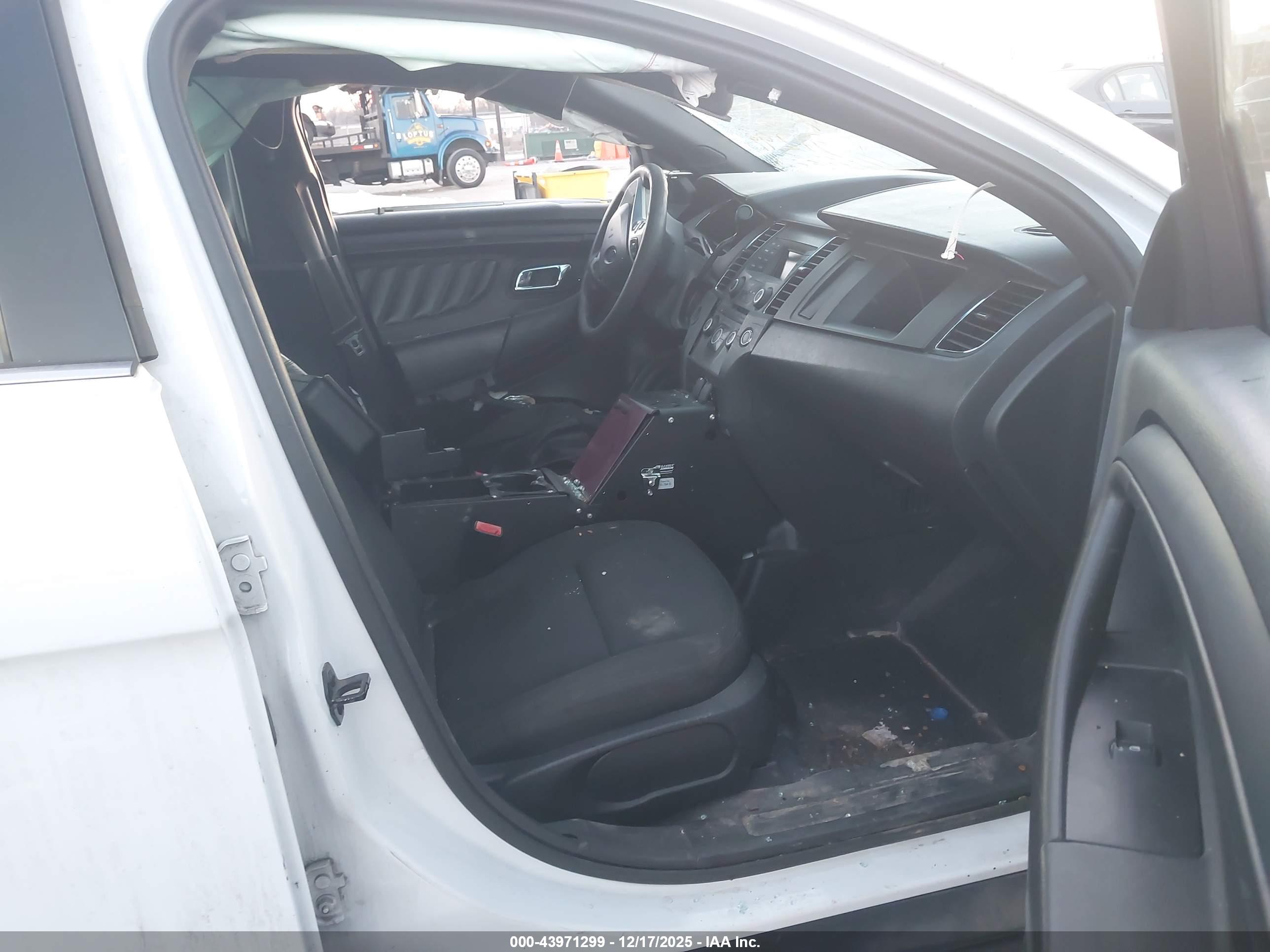 FORD POLICE image 5