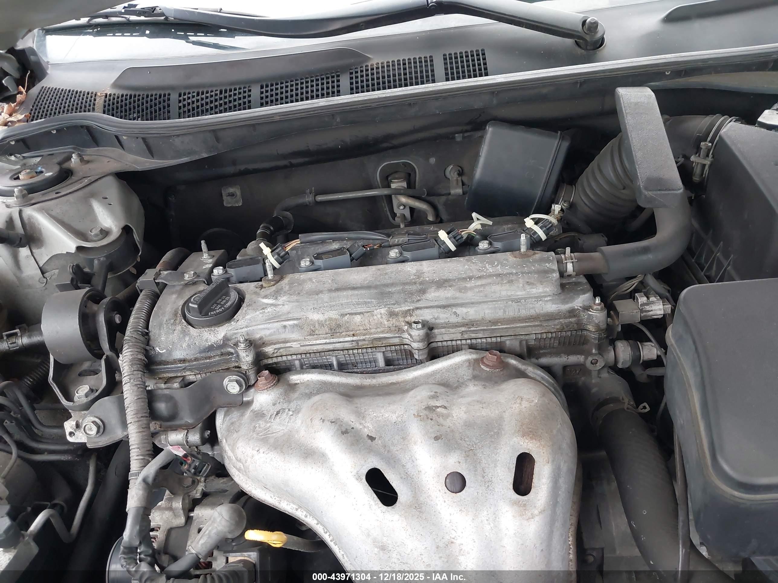 TOYOTA CAMRY image 10