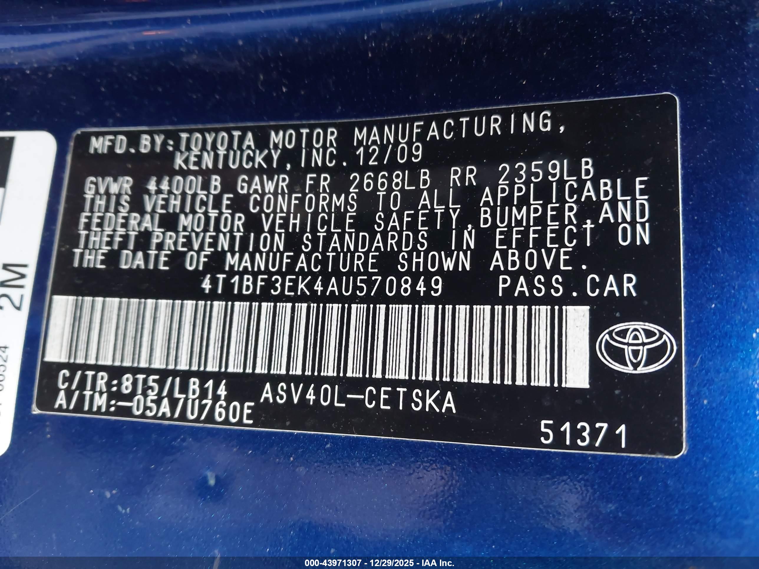 TOYOTA CAMRY image 9