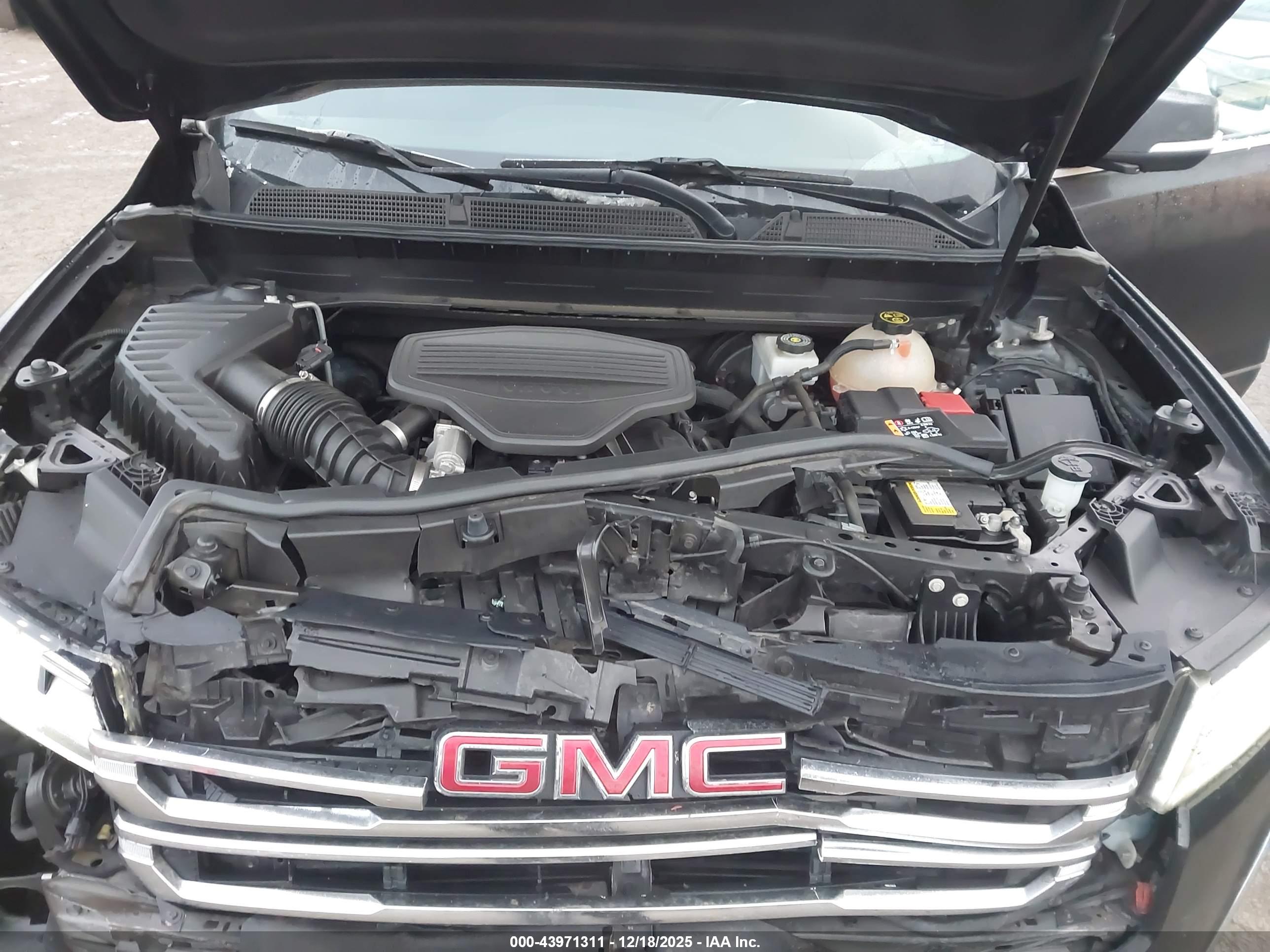 GMC ACADIA image 10
