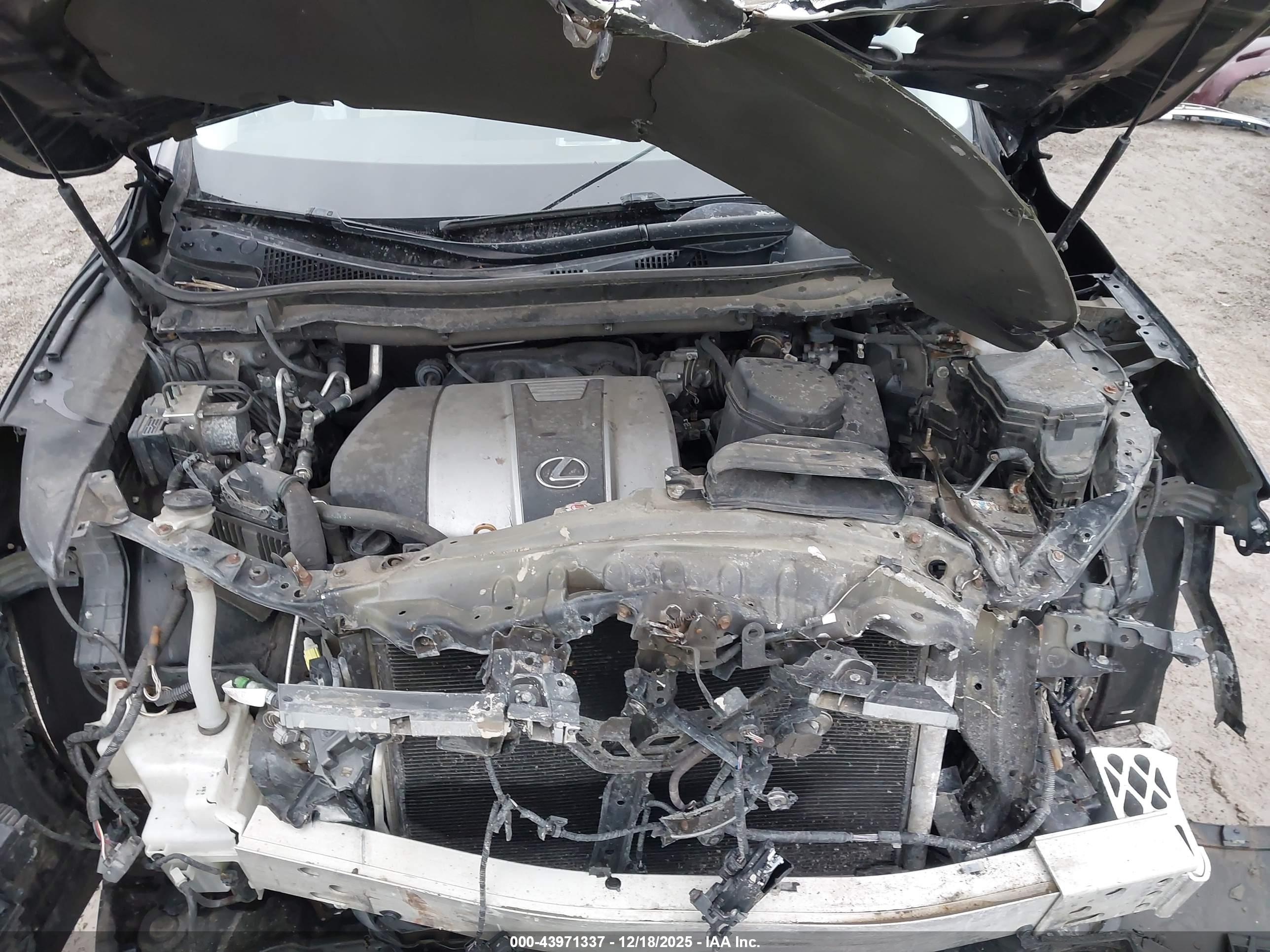LEXUS RX image 10