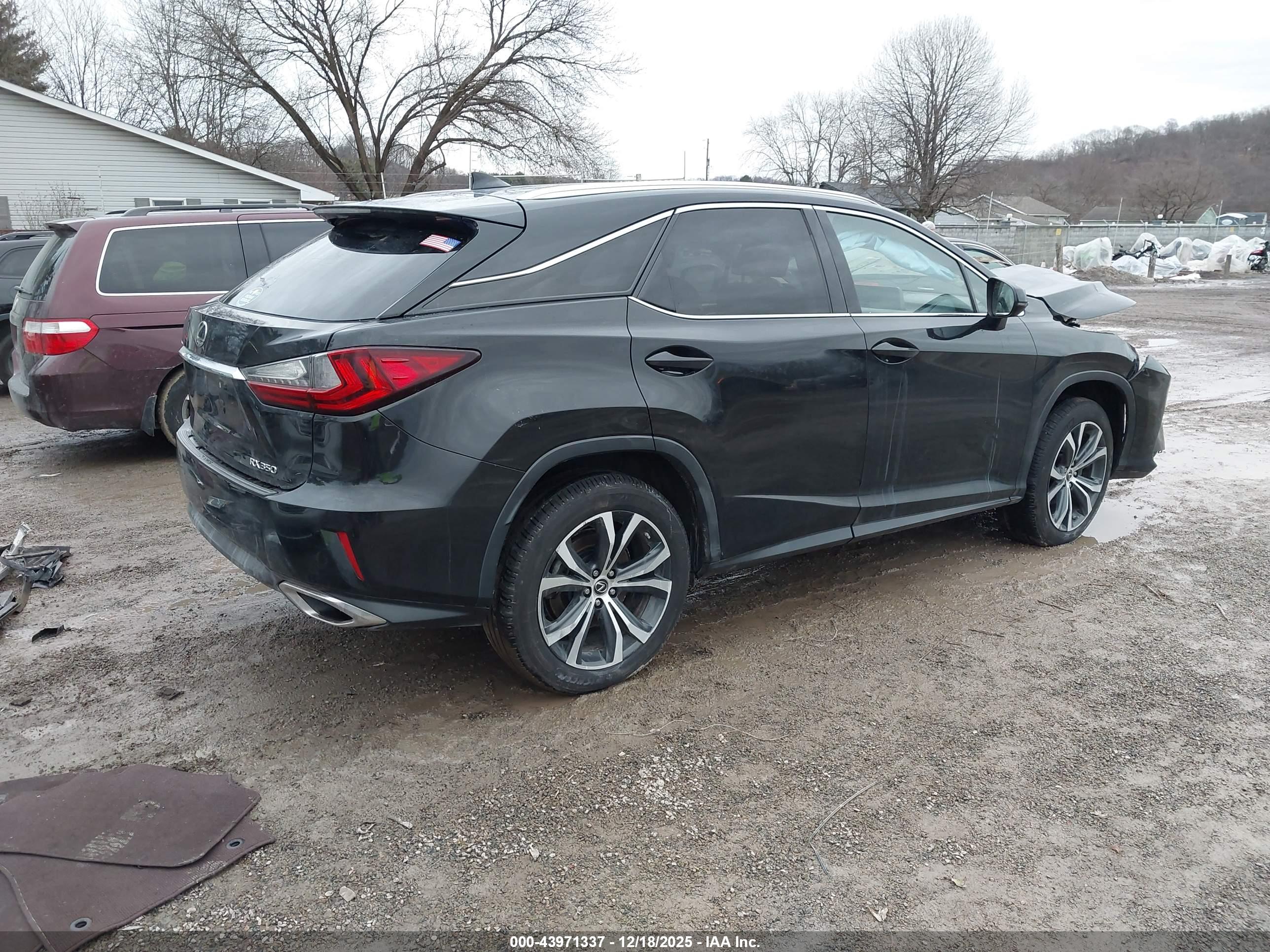 LEXUS RX image 4