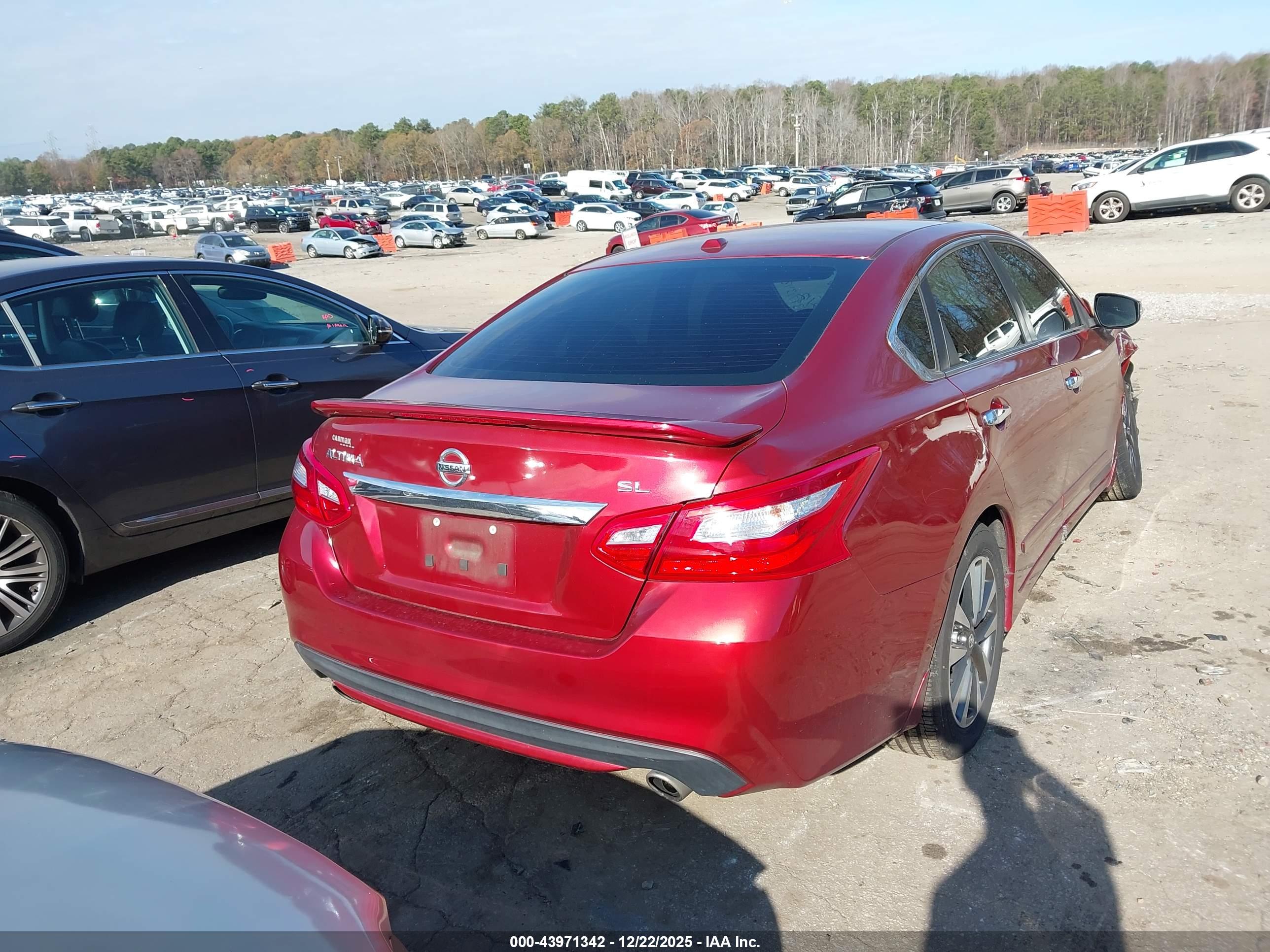 NISSAN ALTIMA image 4