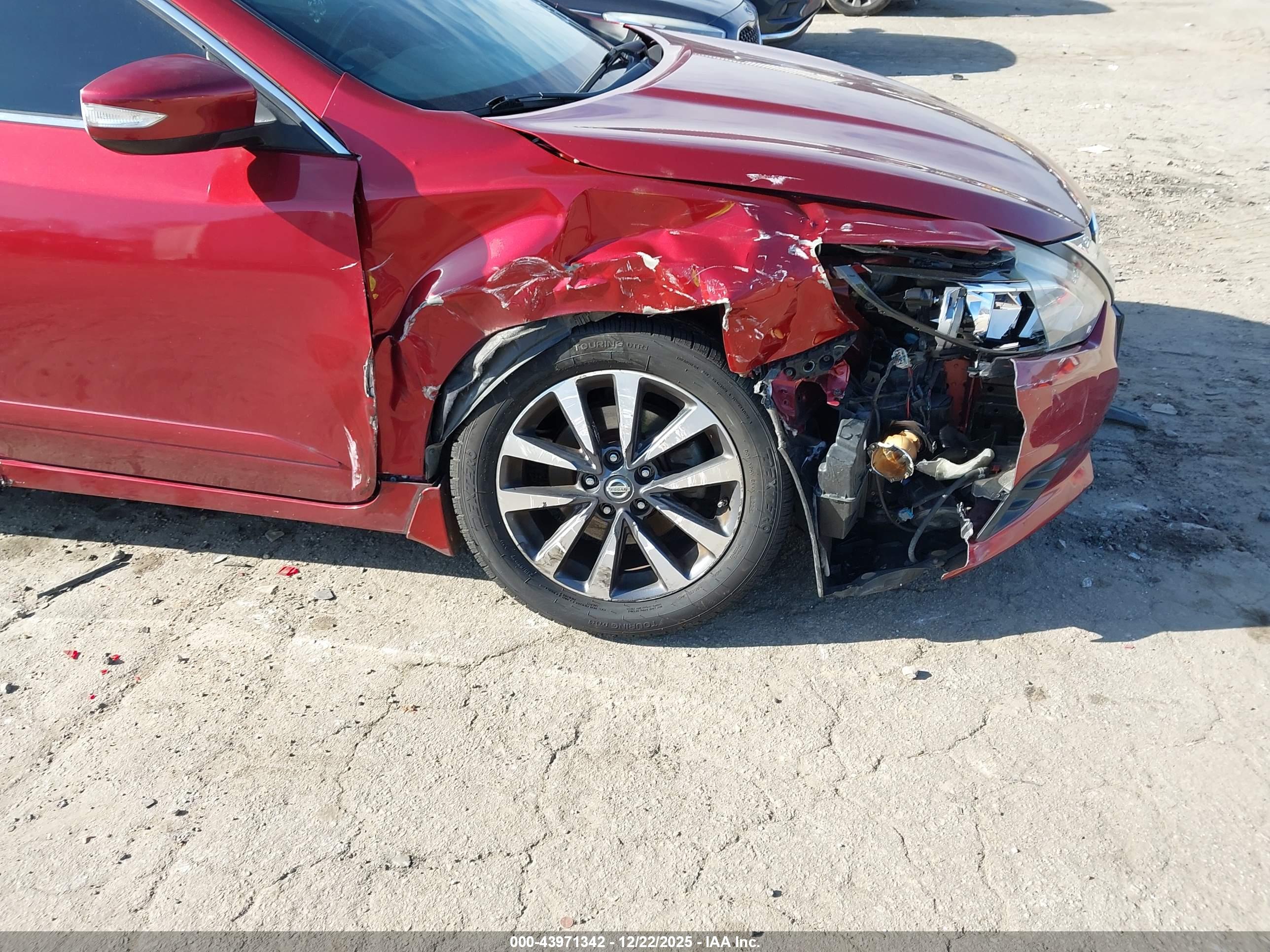 NISSAN ALTIMA image 6