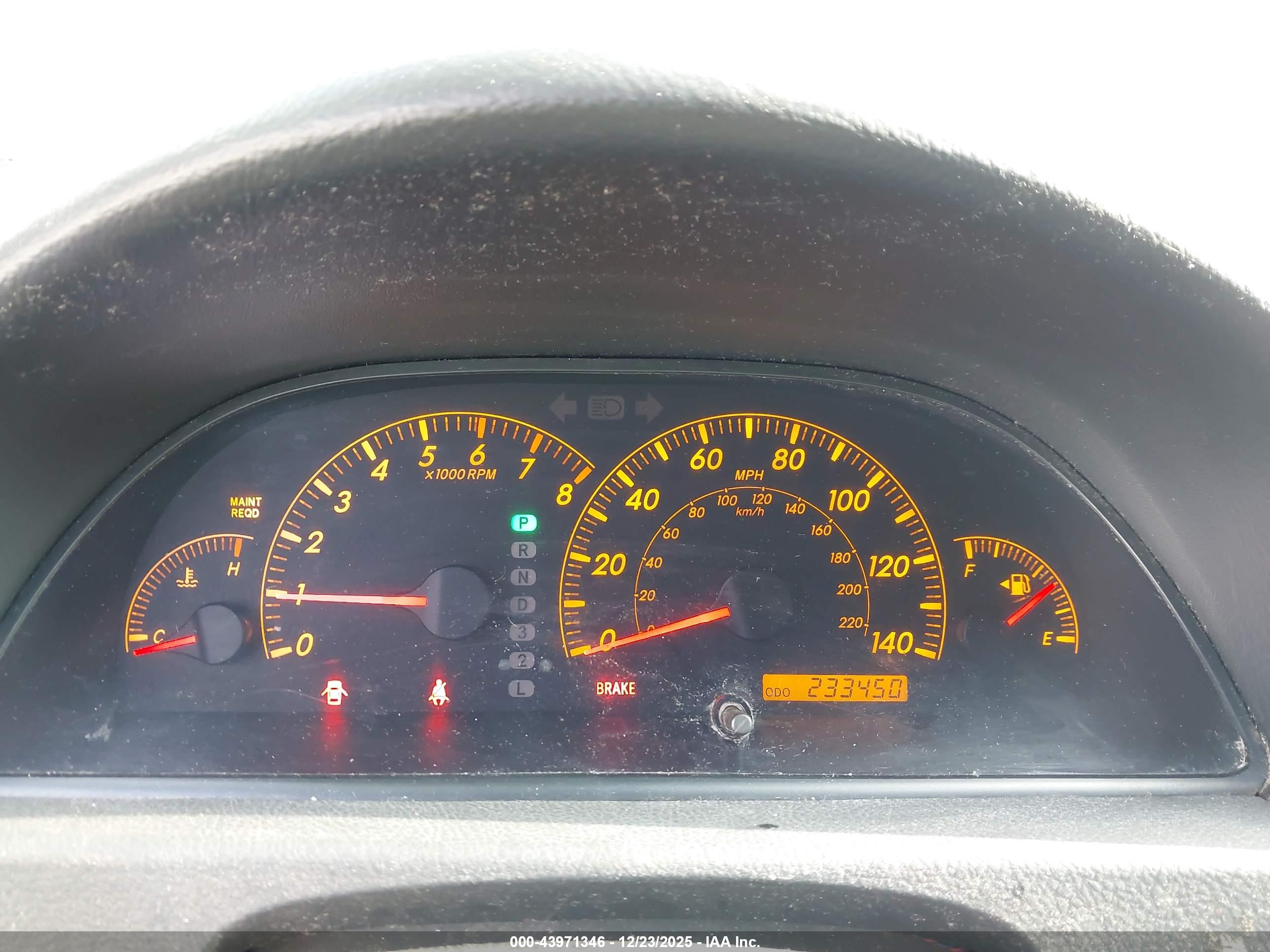 TOYOTA CAMRY image 7