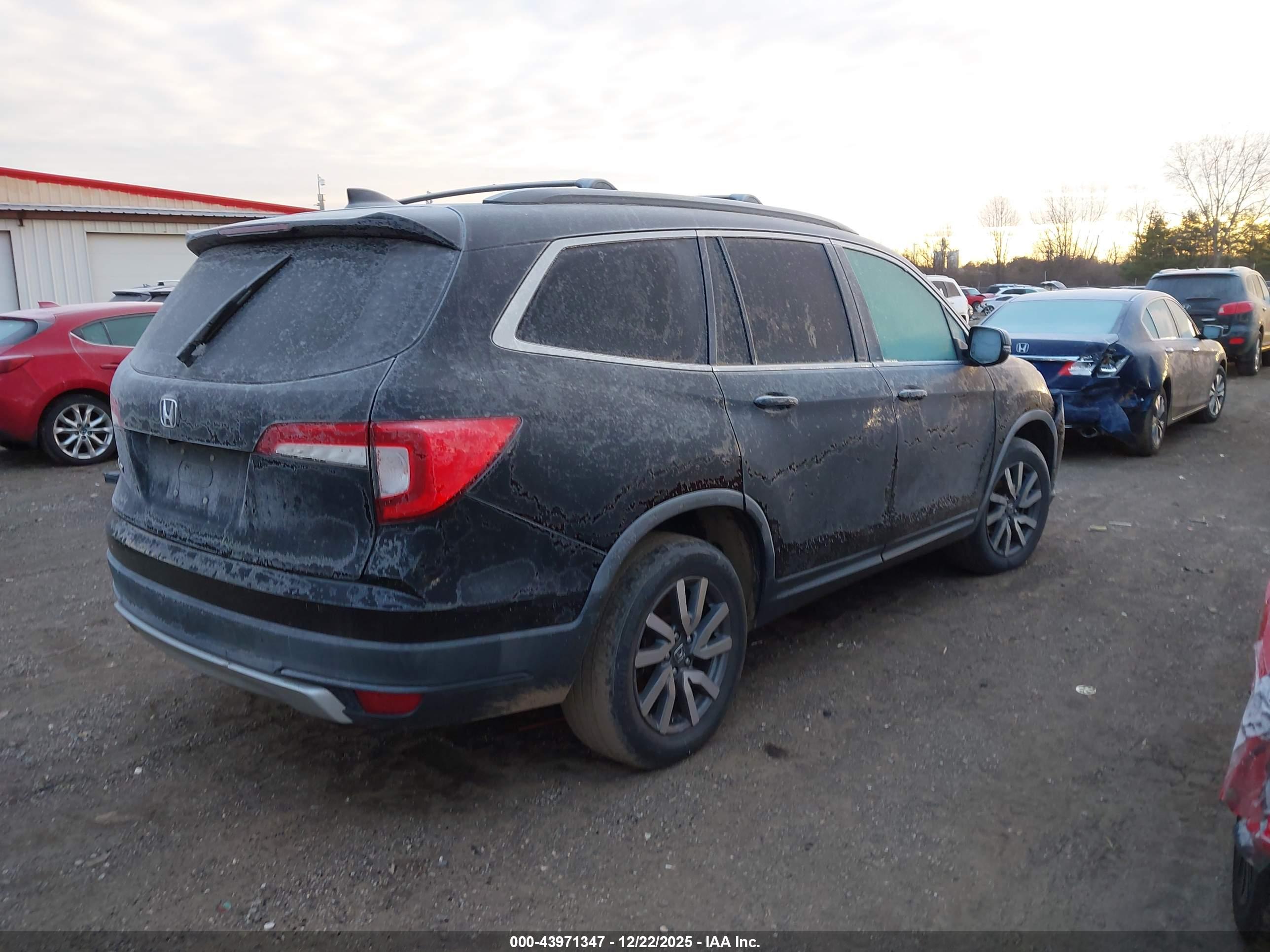 HONDA PILOT image 4