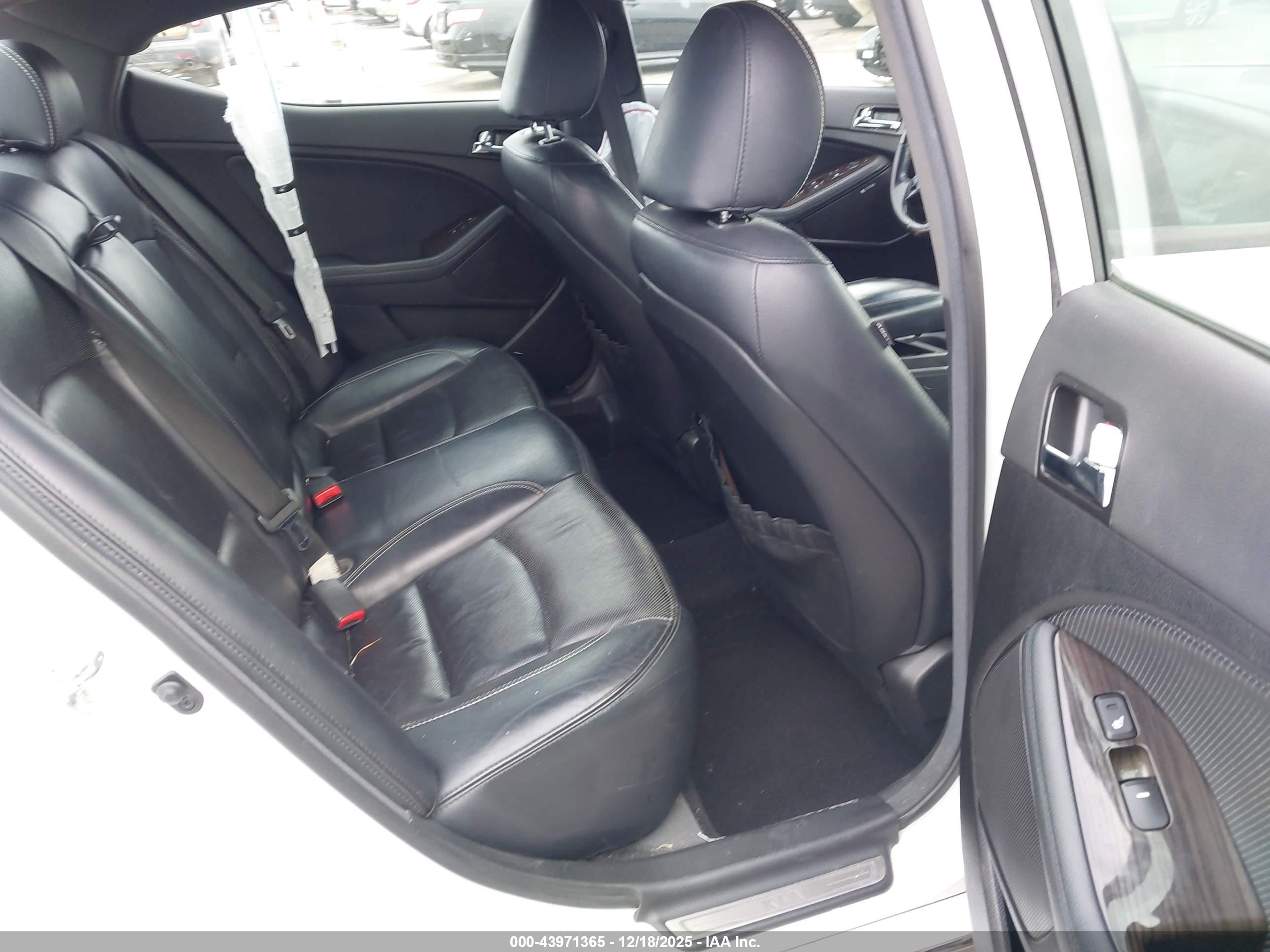 KIA OPTIMA image 8