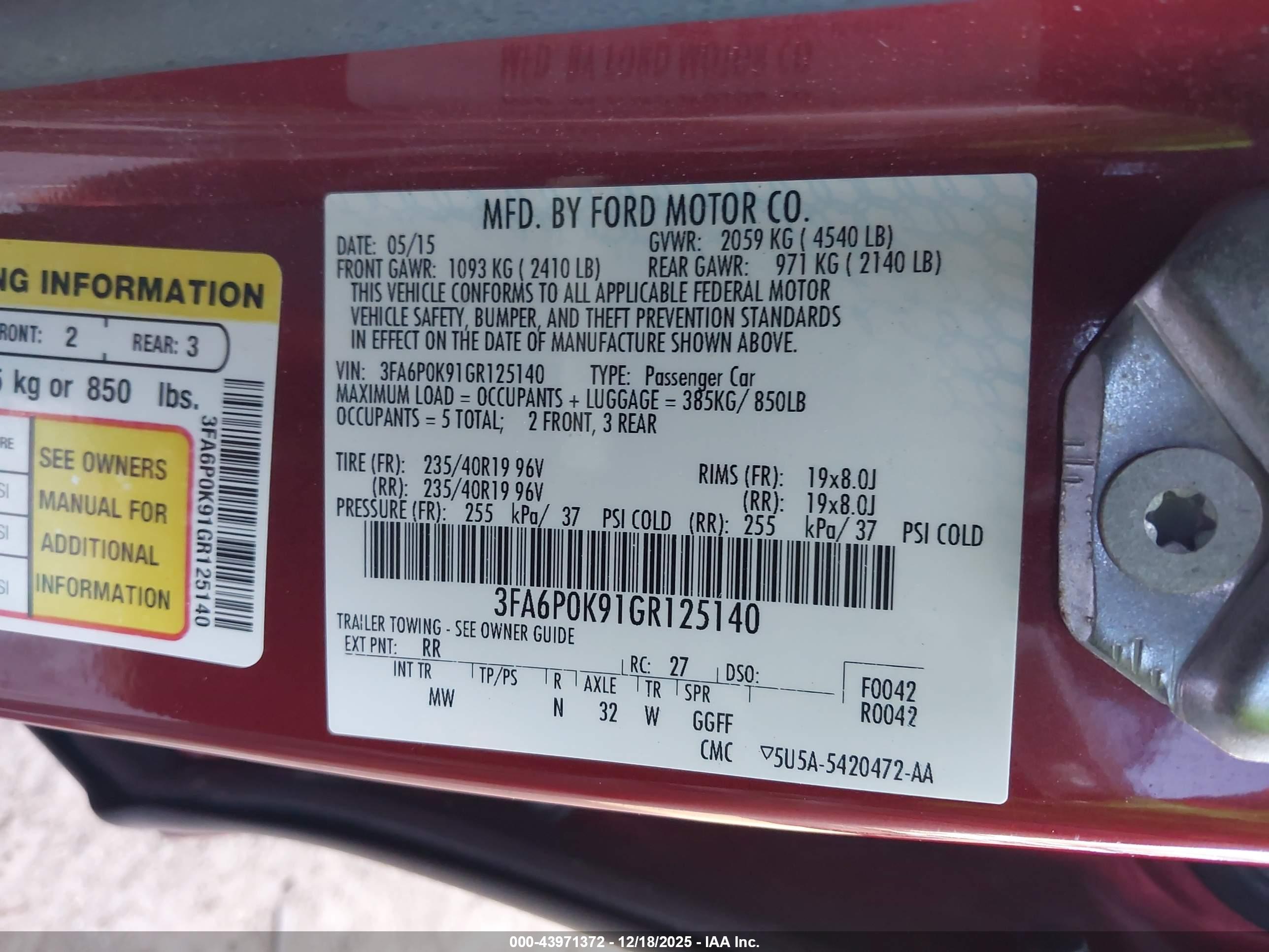 FORD FUSION image 9