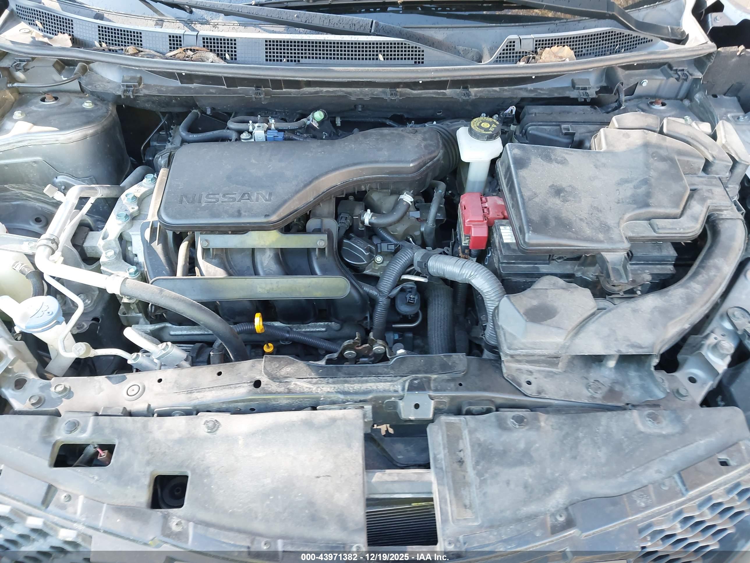NISSAN ROGUE image 10