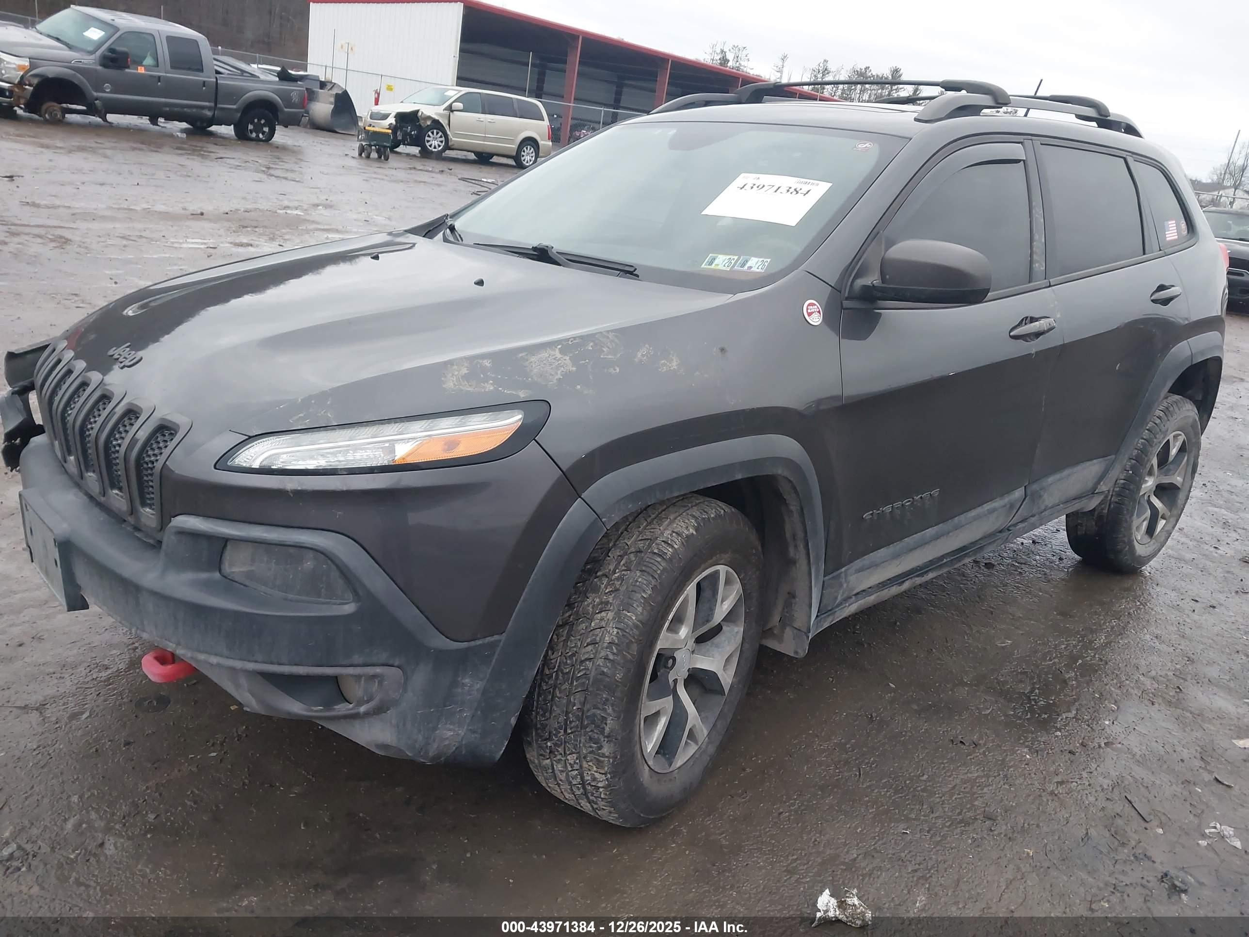 JEEP CHEROKEE image 2