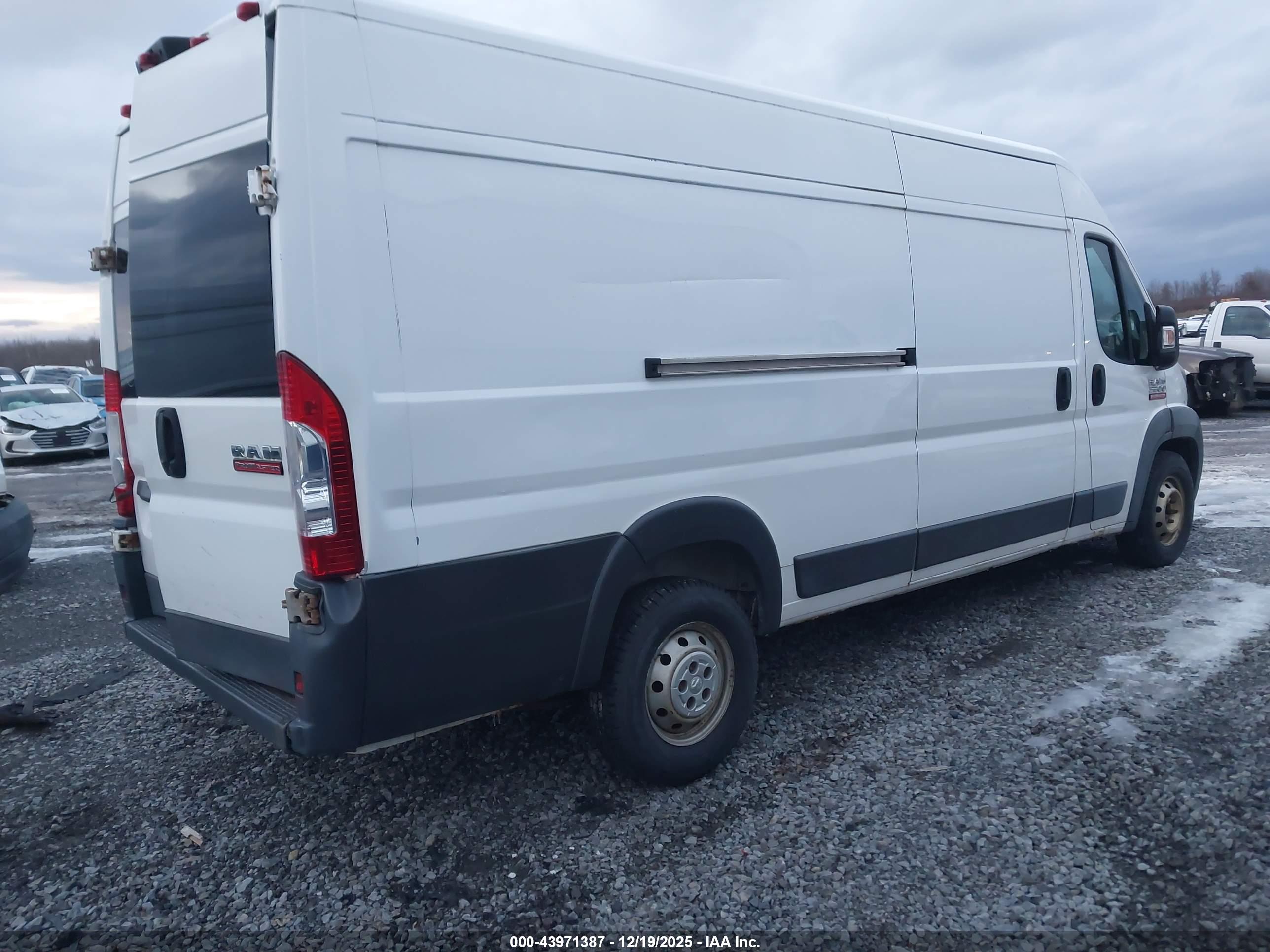 RAM PROMASTER image 4