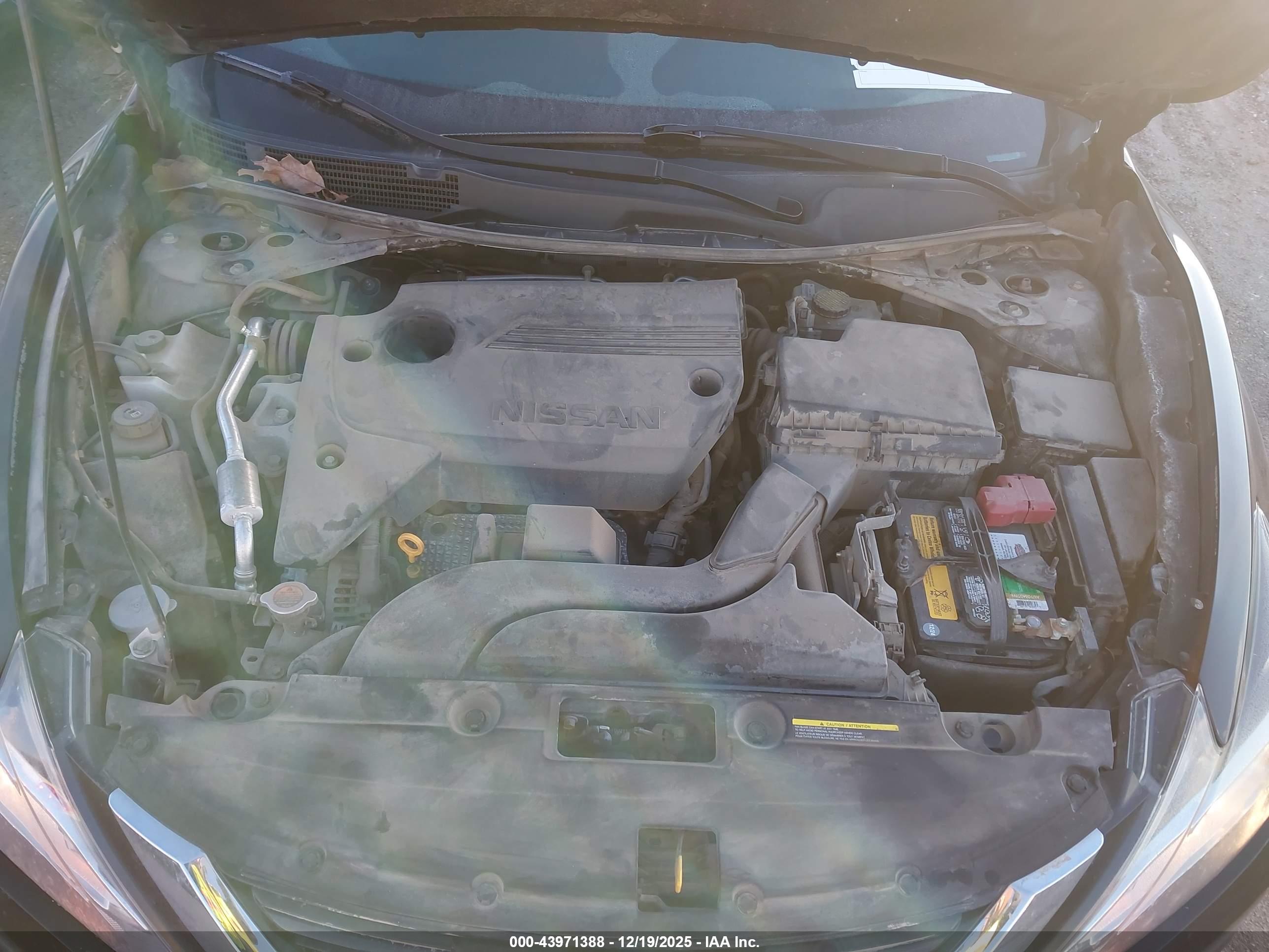 NISSAN ALTIMA image 10