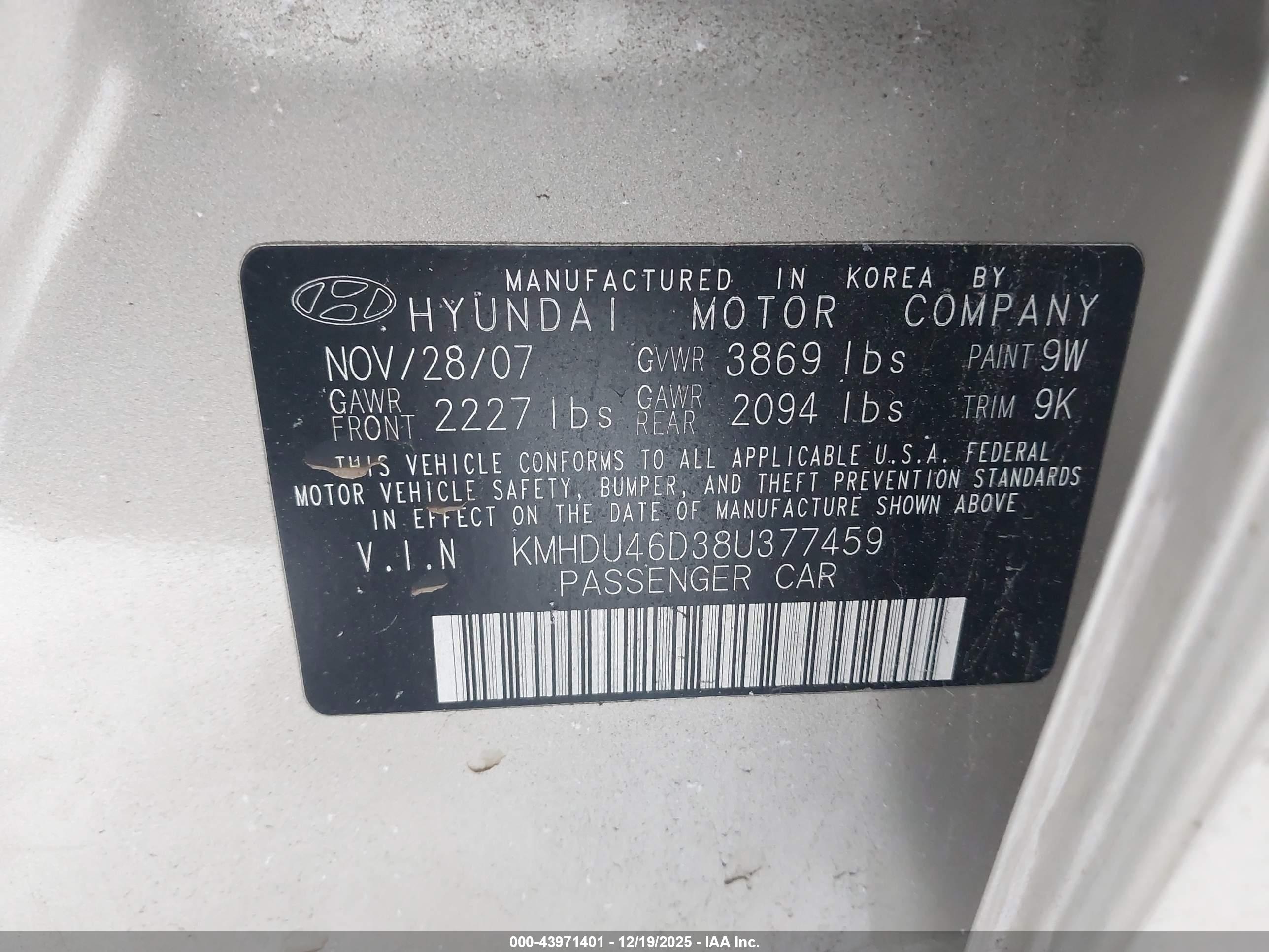 HYUNDAI ELANTRA image 9
