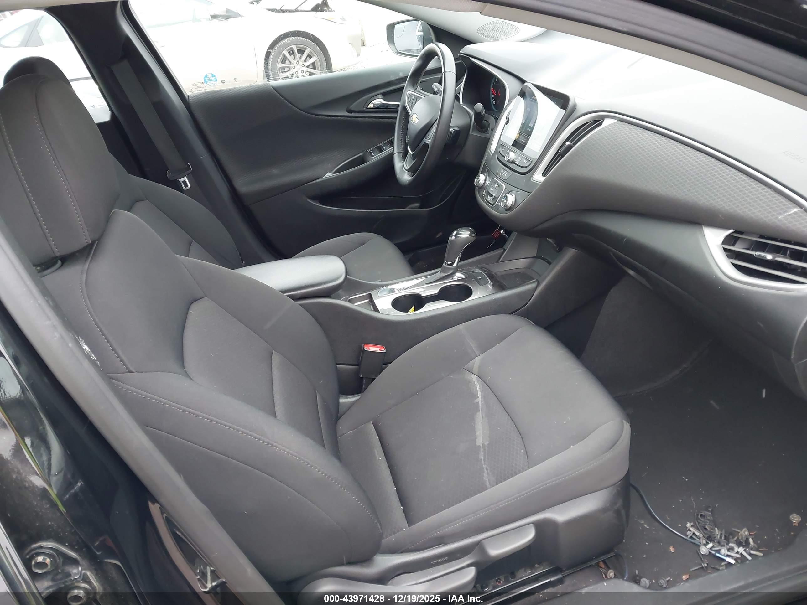 CHEVROLET MALIBU image 5