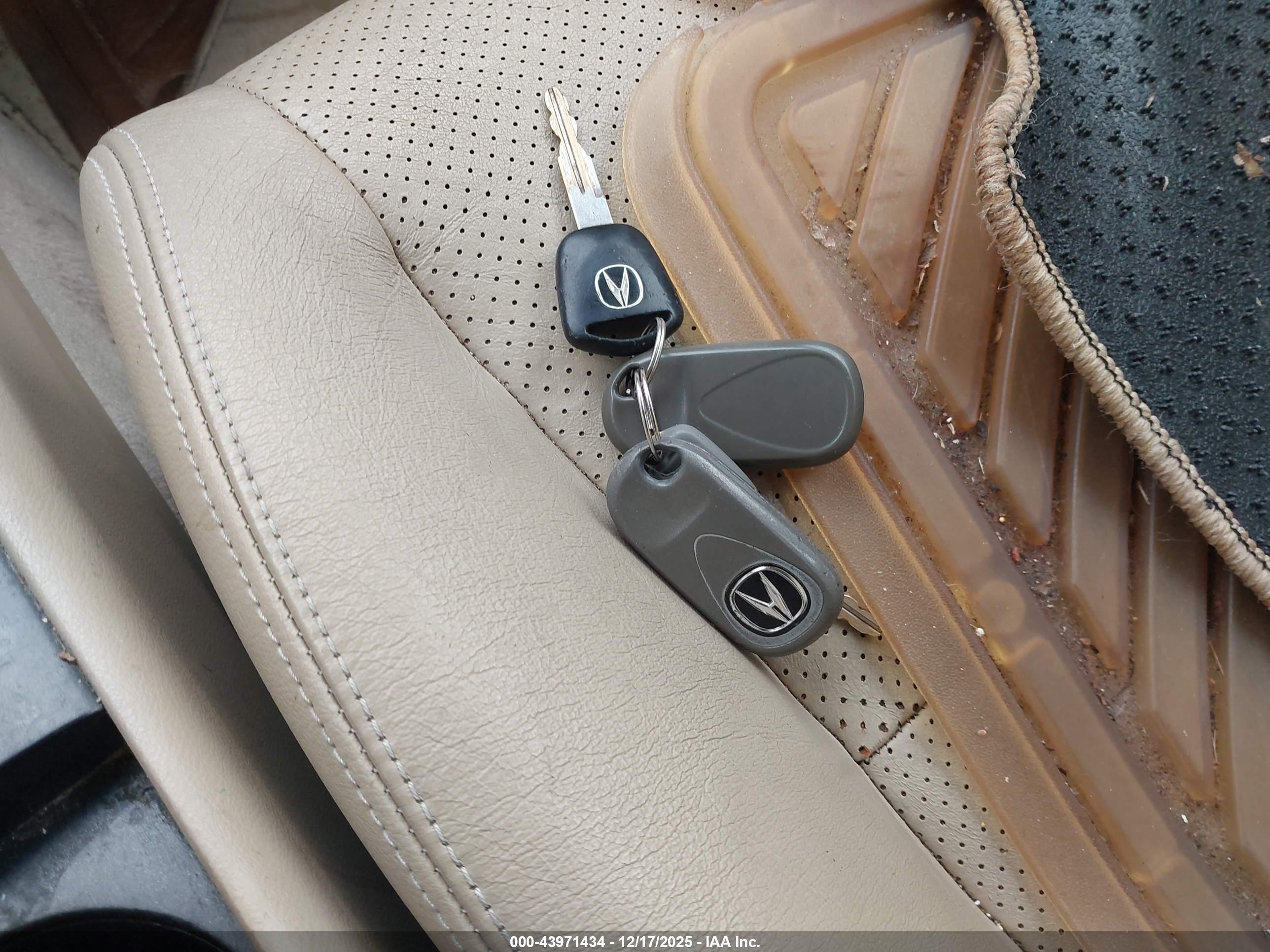 ACURA TSX image 11