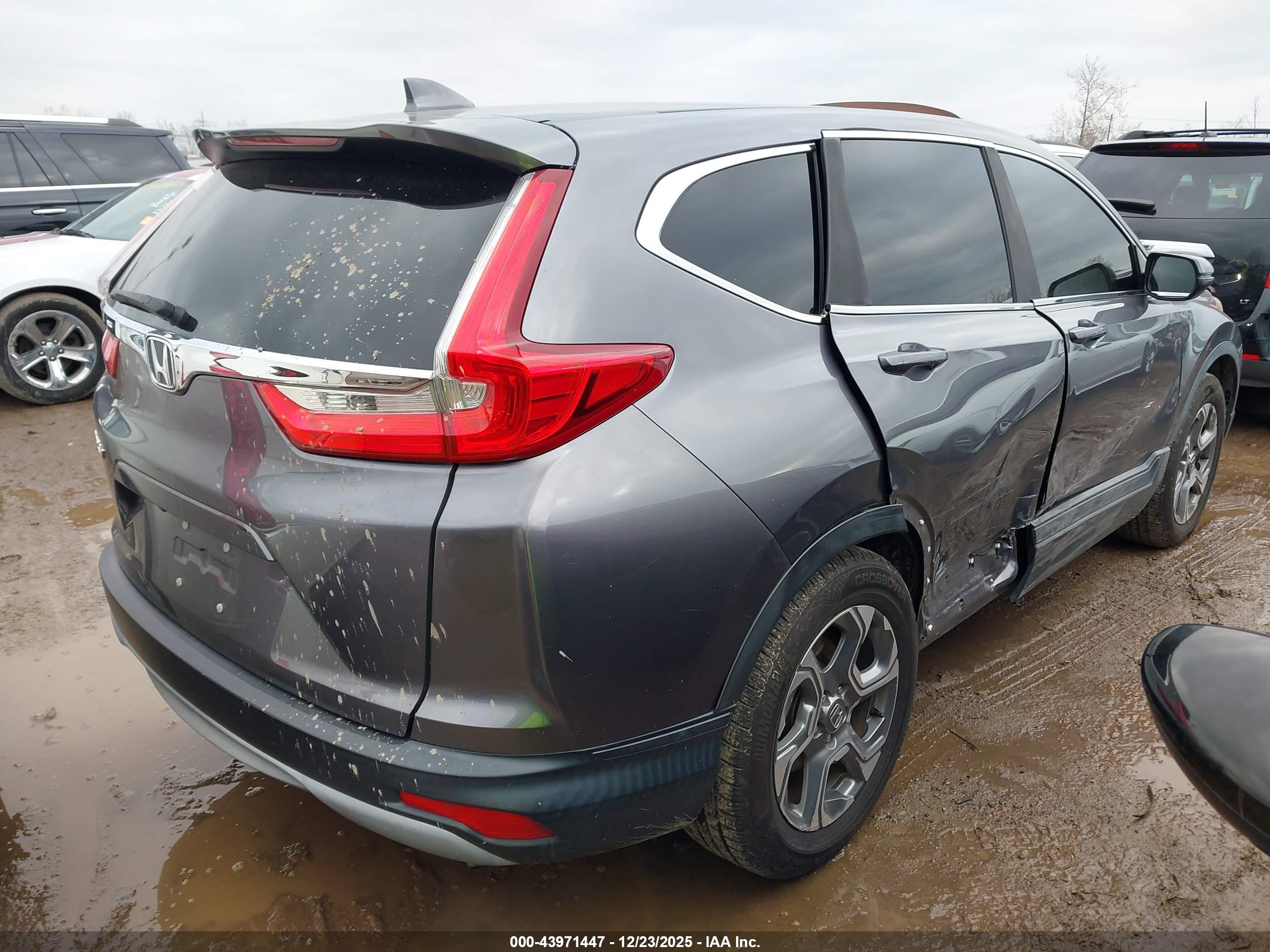 HONDA CR-V image 4