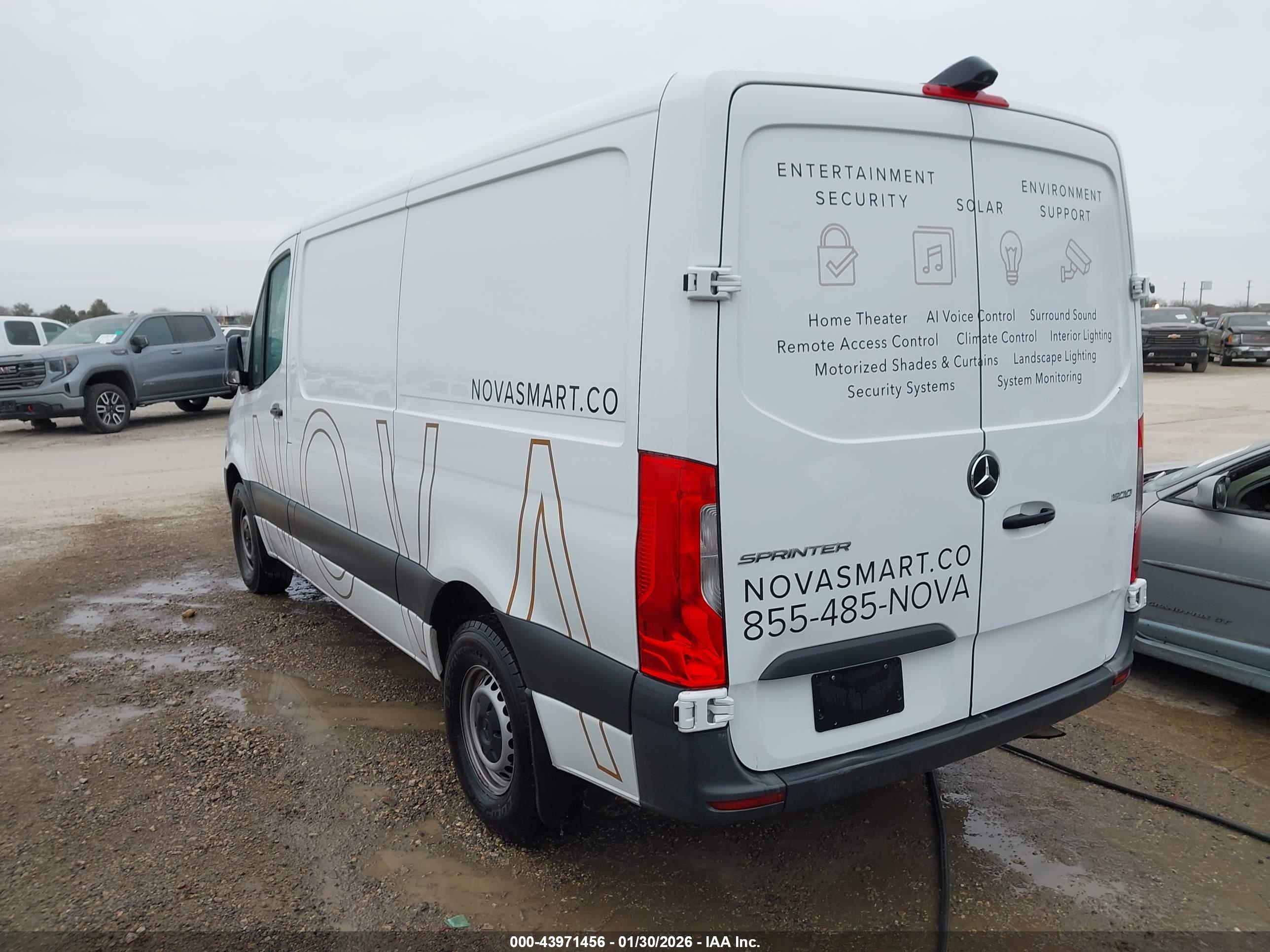 MERCEDES-BENZ SPRINTER image 3