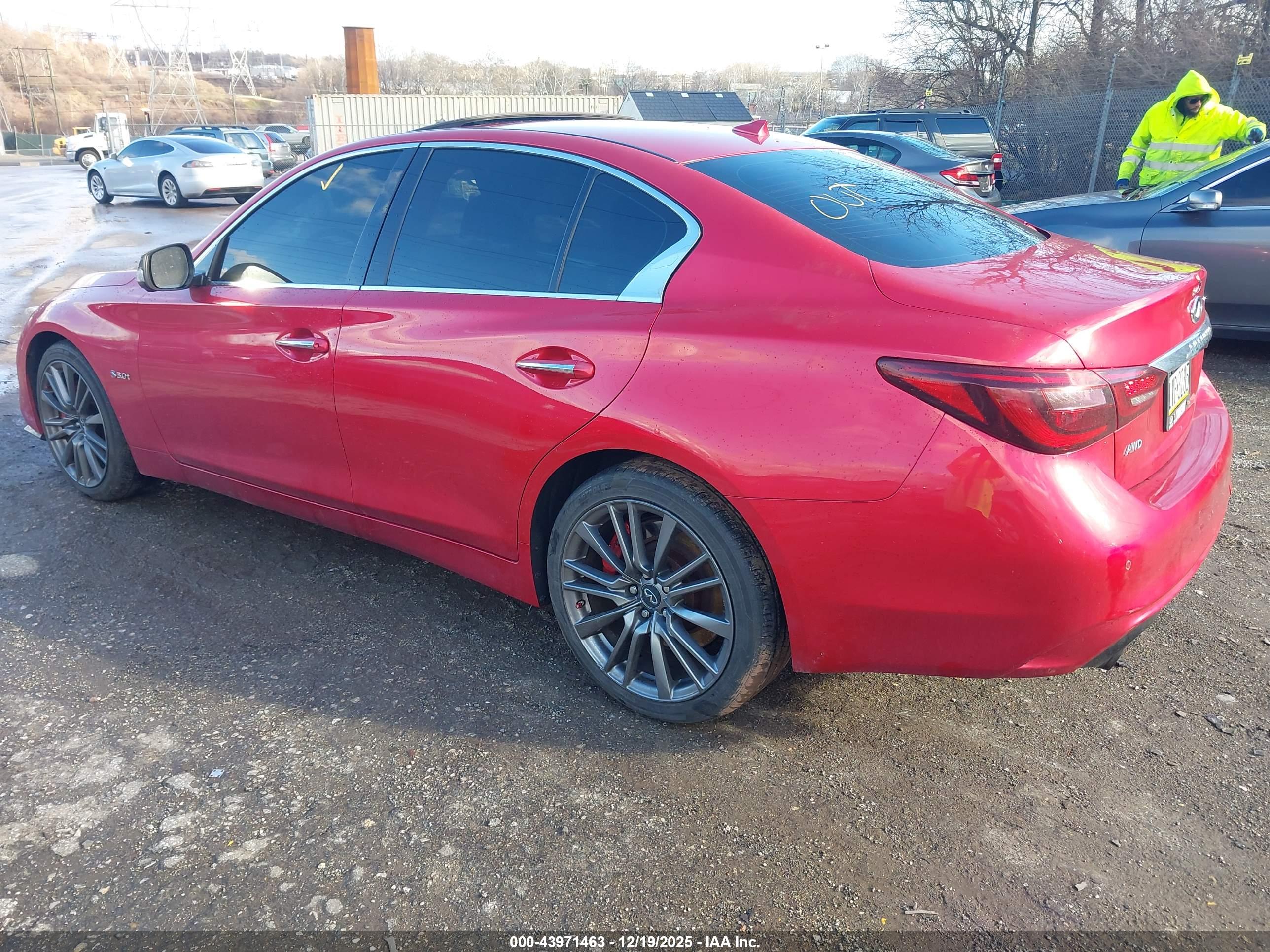 INFINITI Q50 image 3