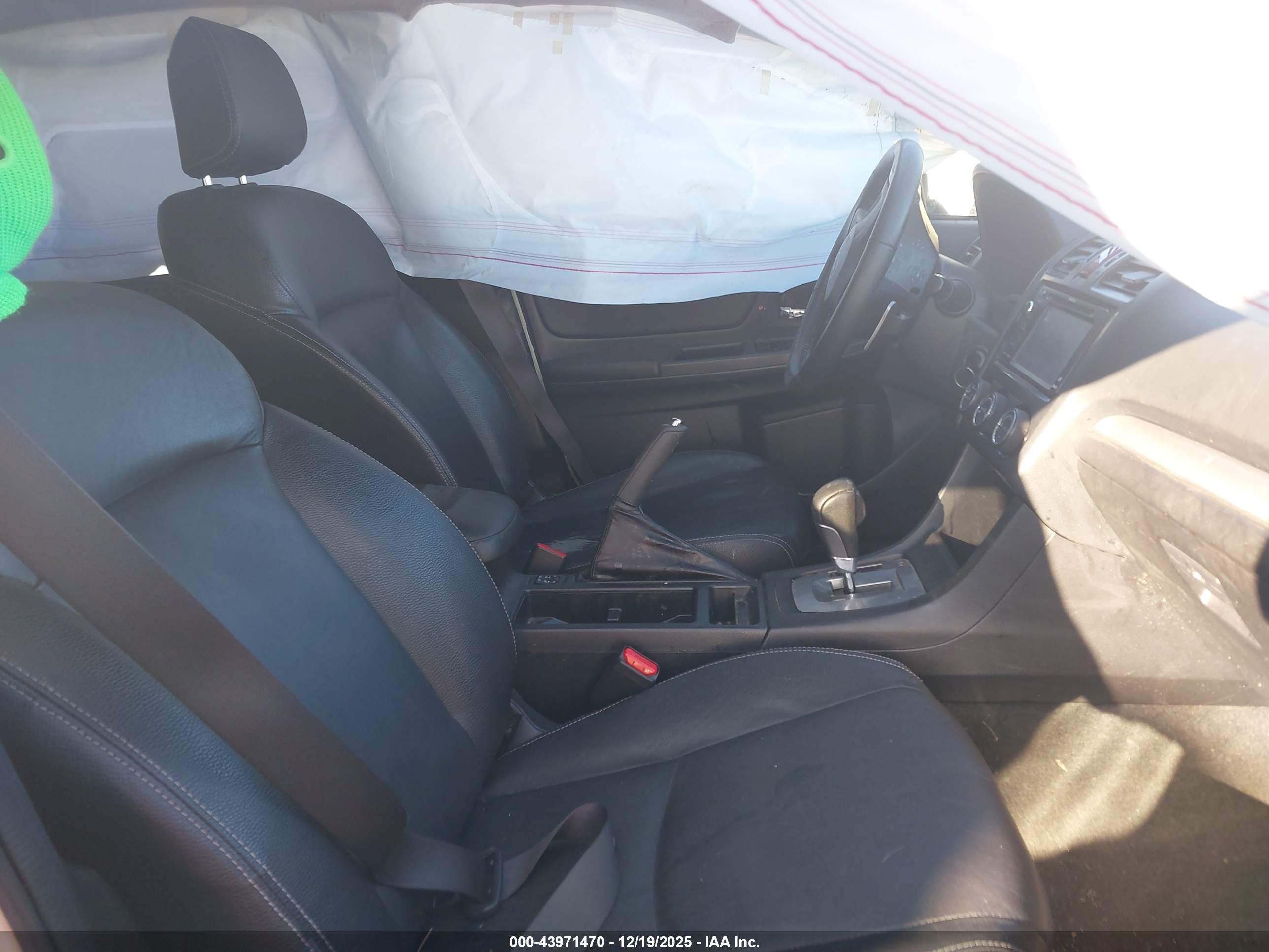 SUBARU XV image 5