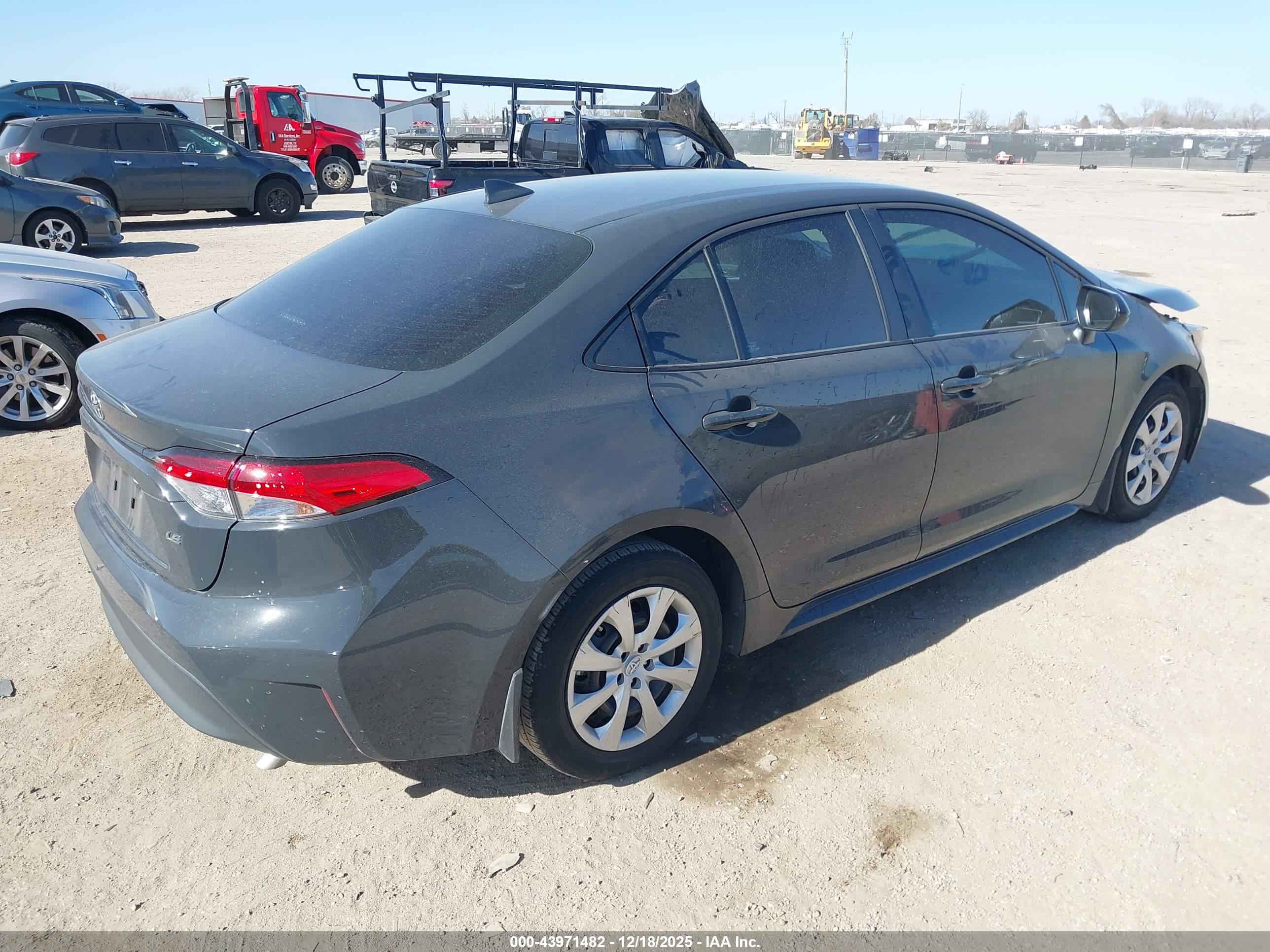 TOYOTA COROLLA image 4
