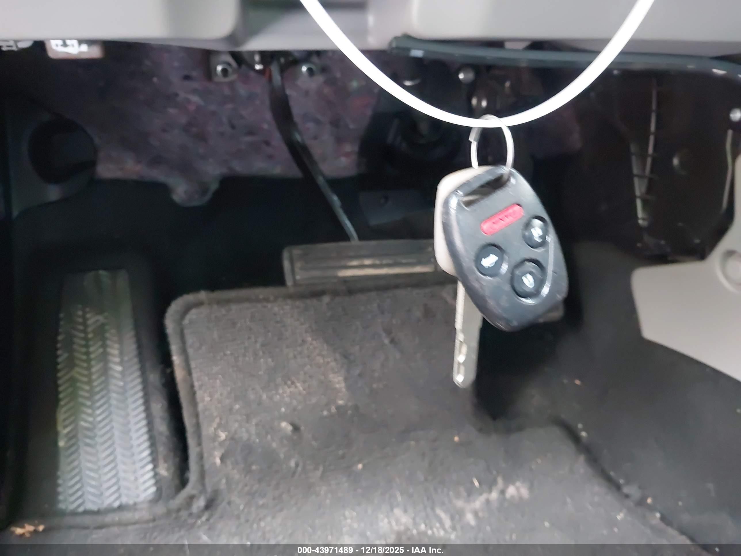 HONDA CIVIC image 11