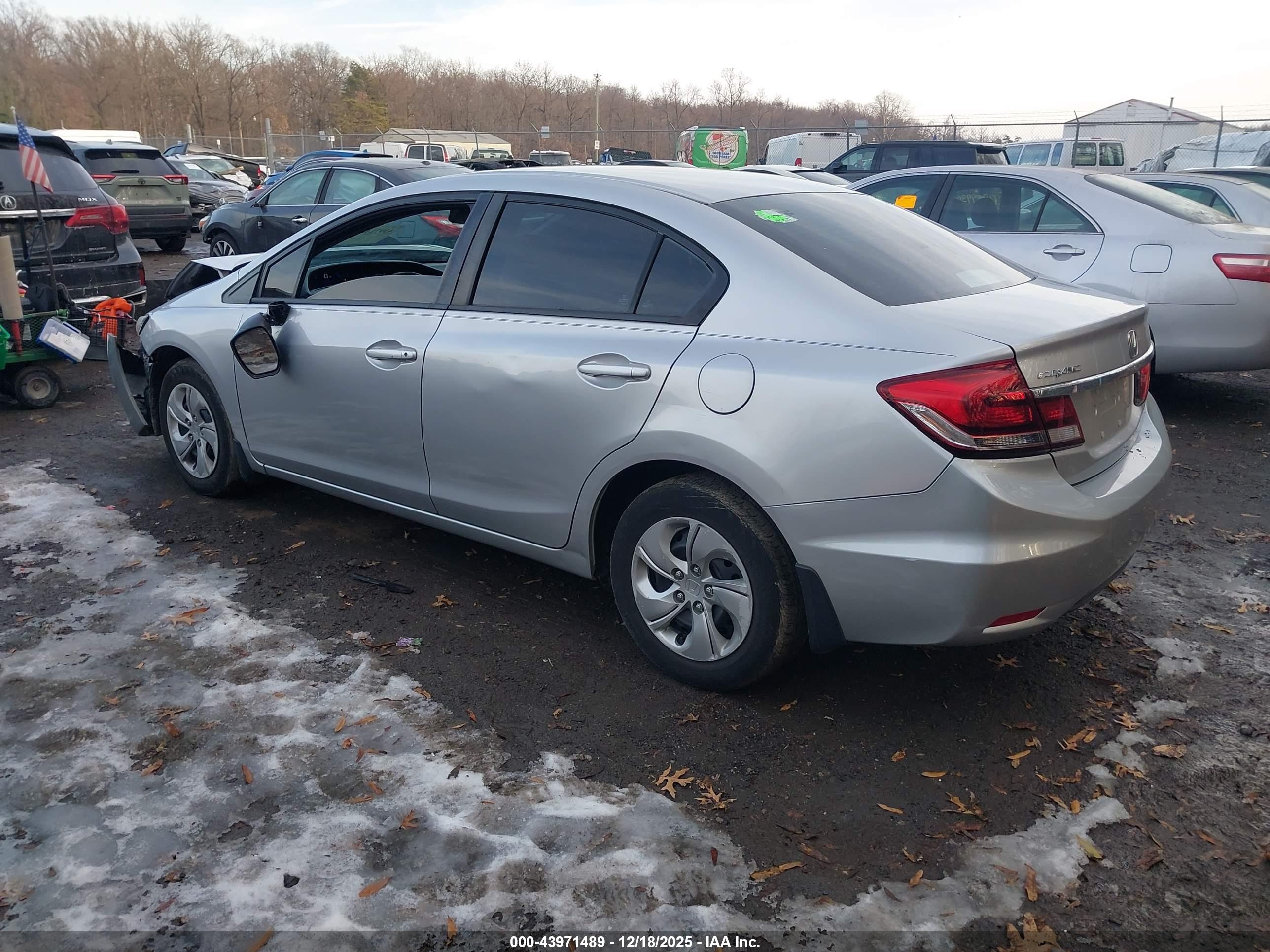 HONDA CIVIC image 3