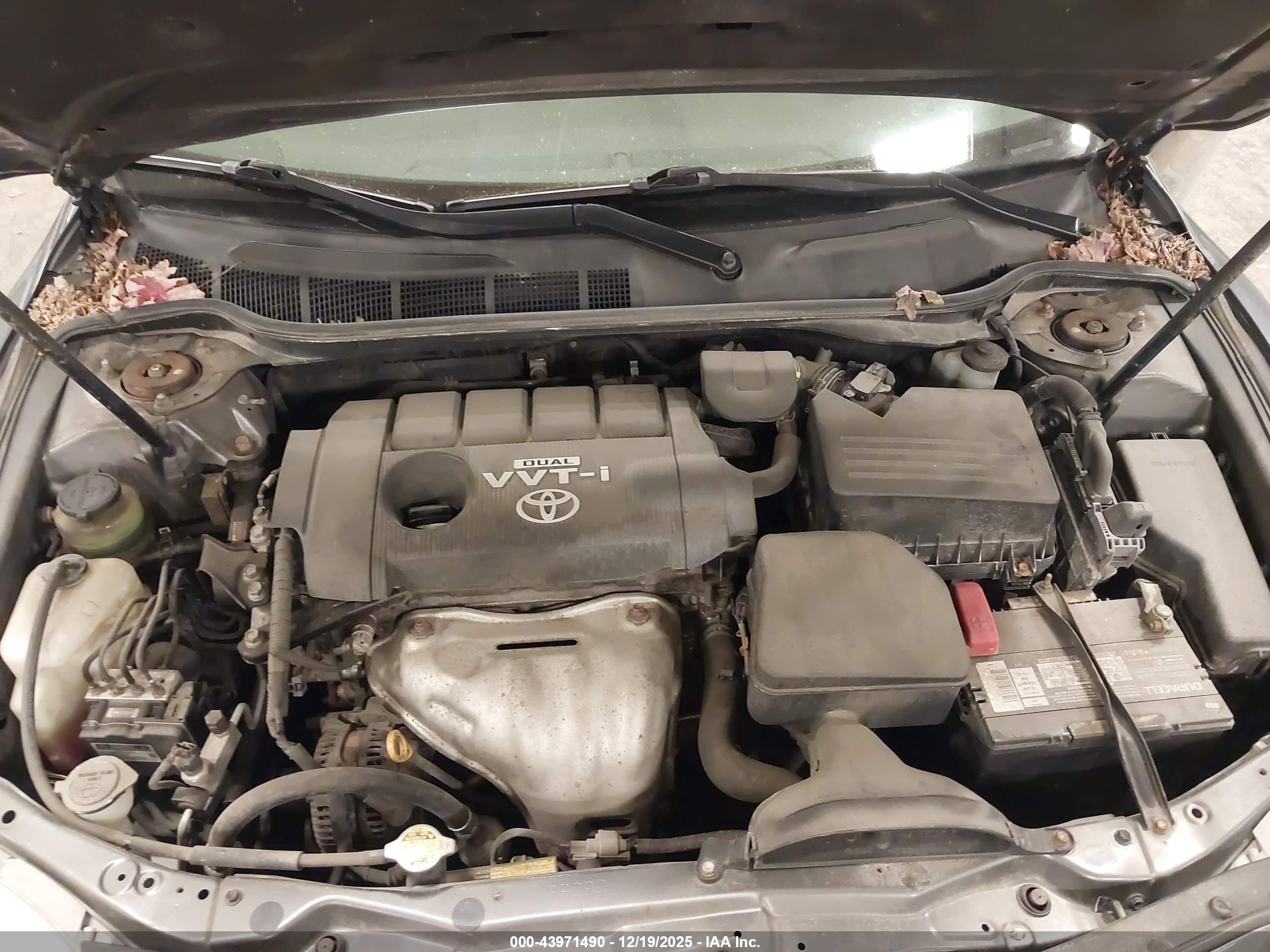 TOYOTA CAMRY image 10