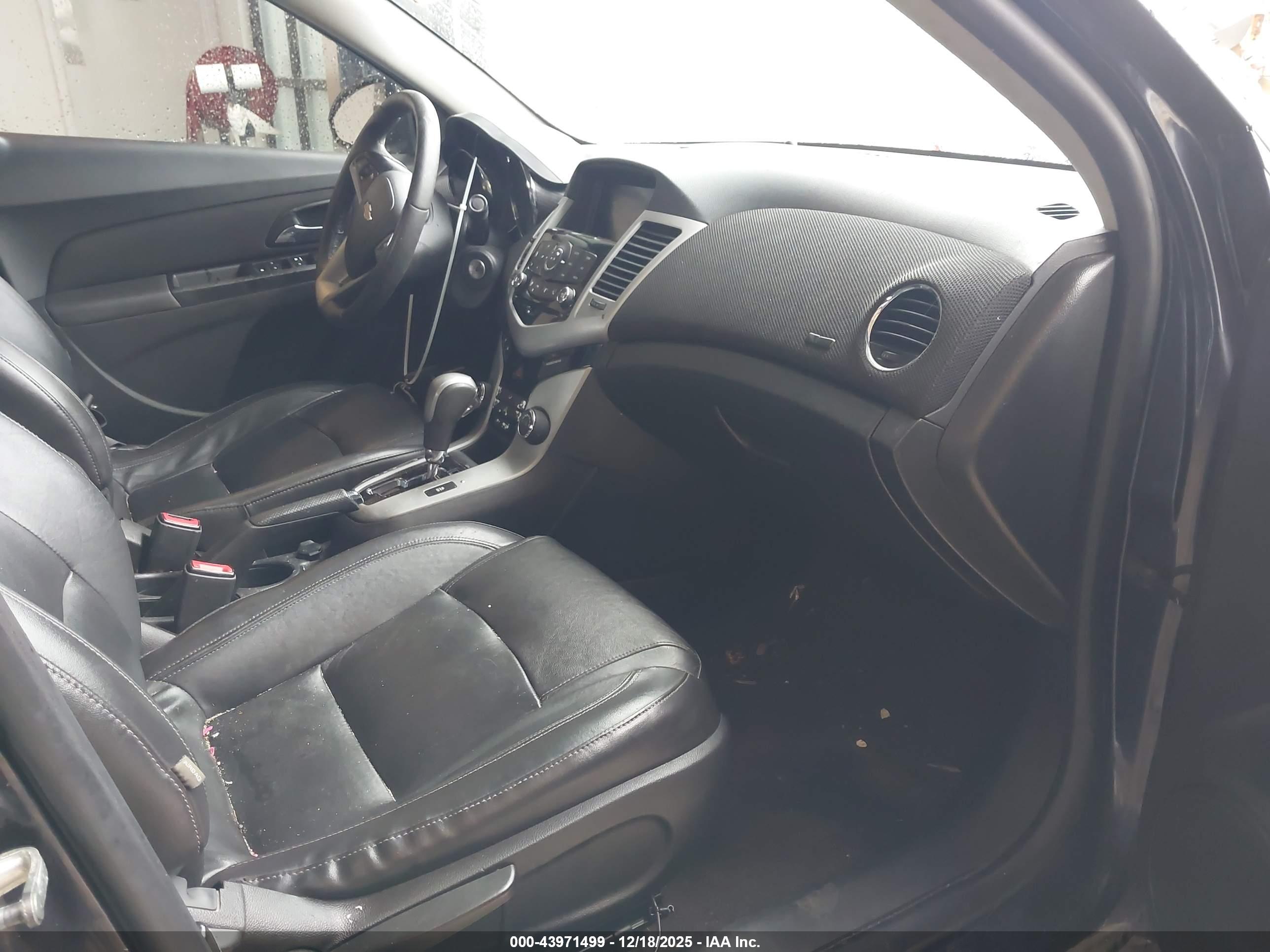 CHEVROLET CRUZE image 5