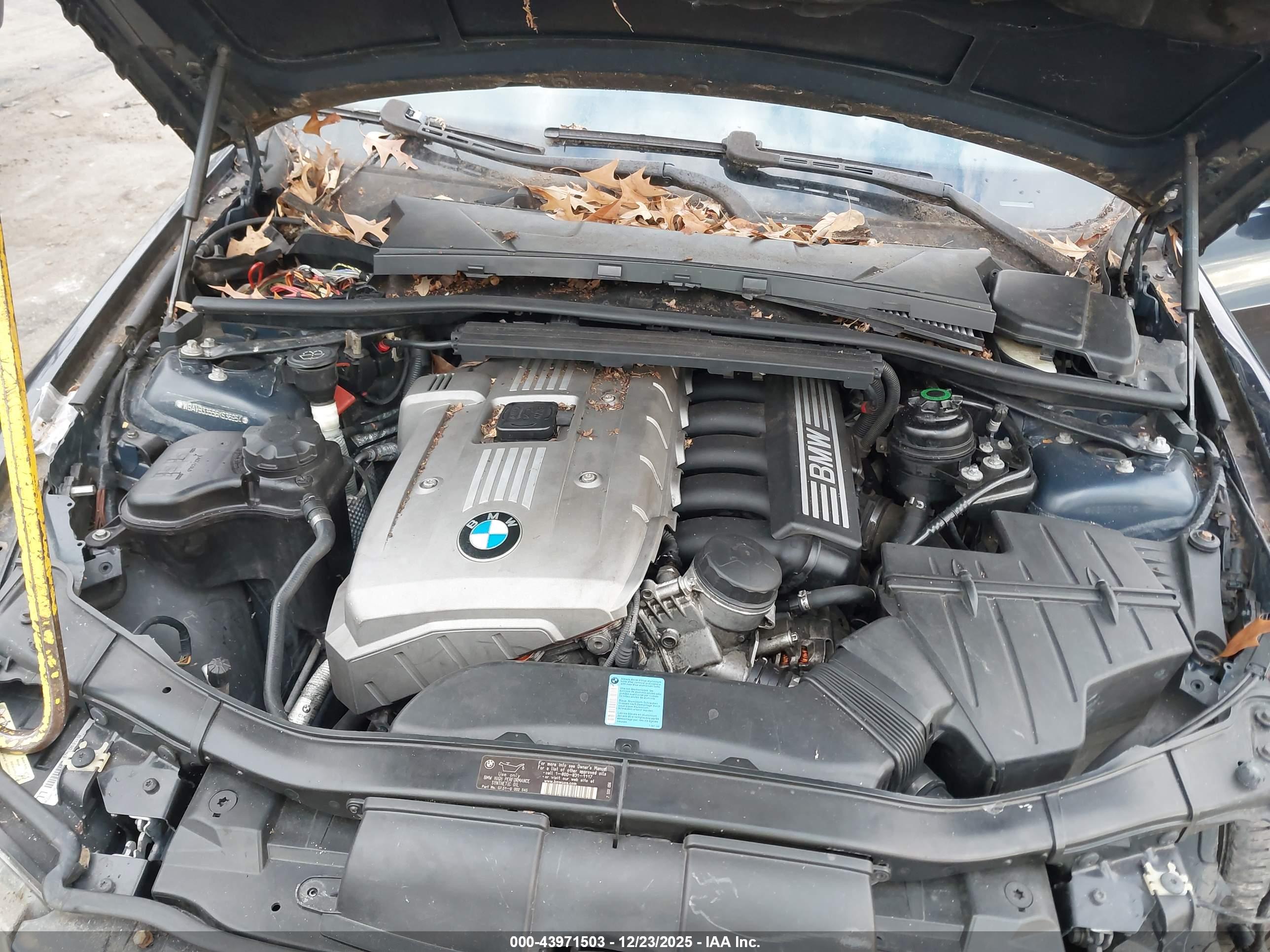 BMW 330I image 10