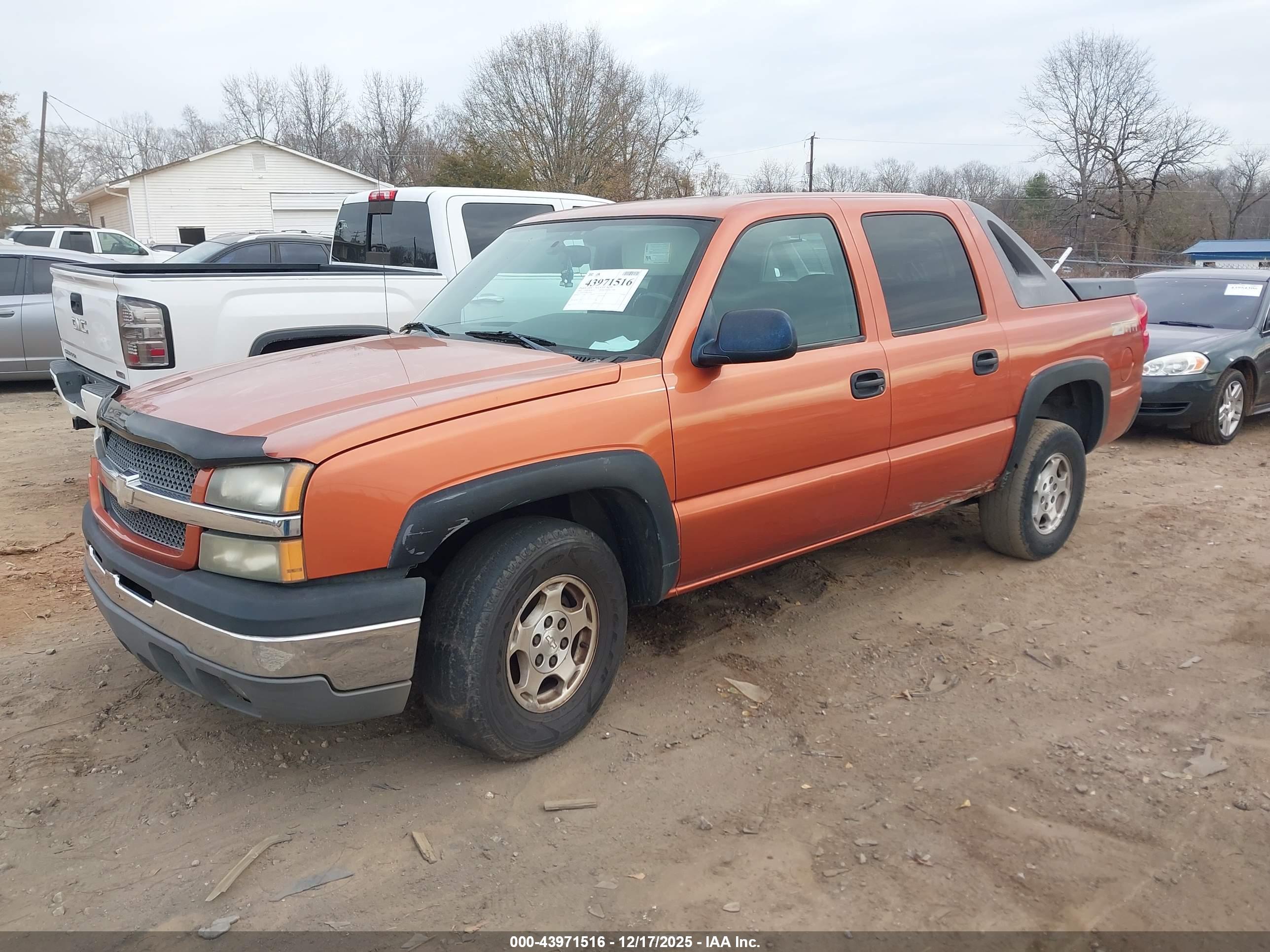 CHEVROLET AVALANCHE image 2