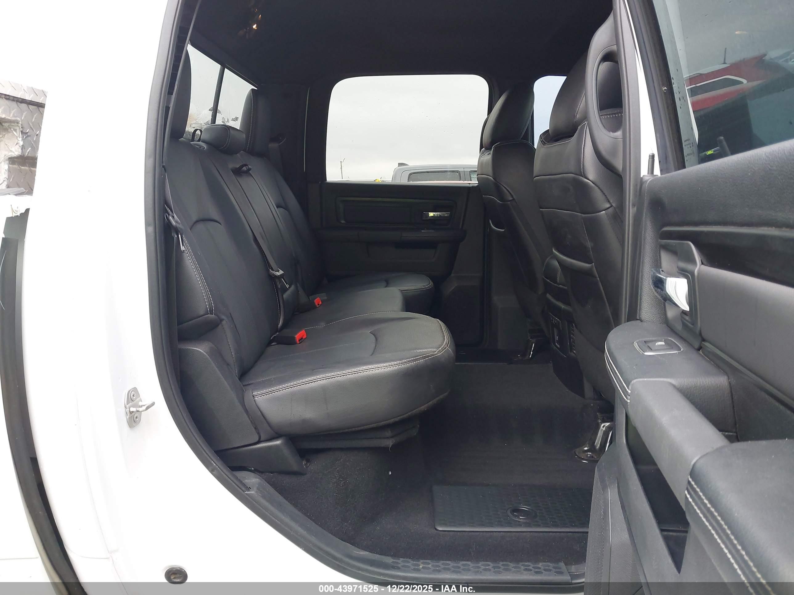 RAM 1500 image 8