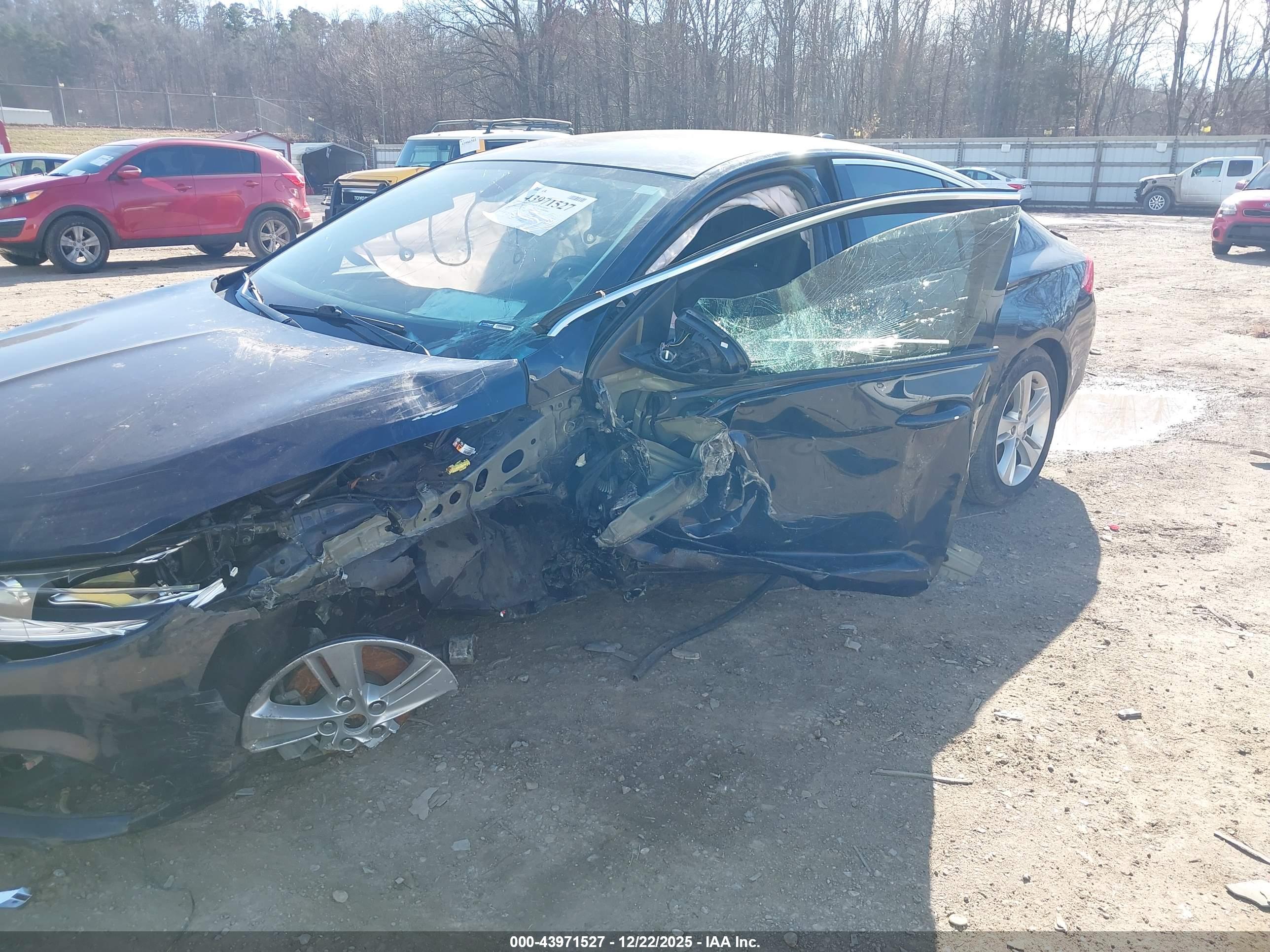 BUICK REGAL image 6