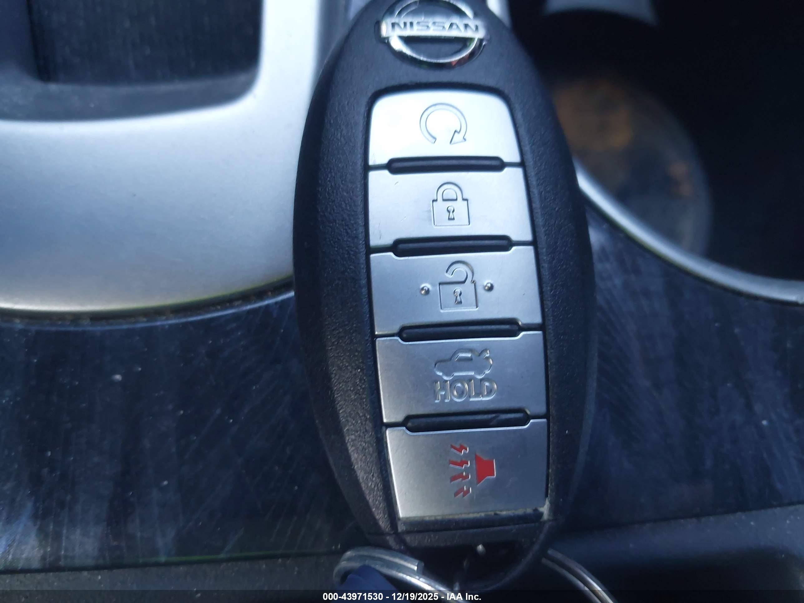NISSAN ALTIMA image 11