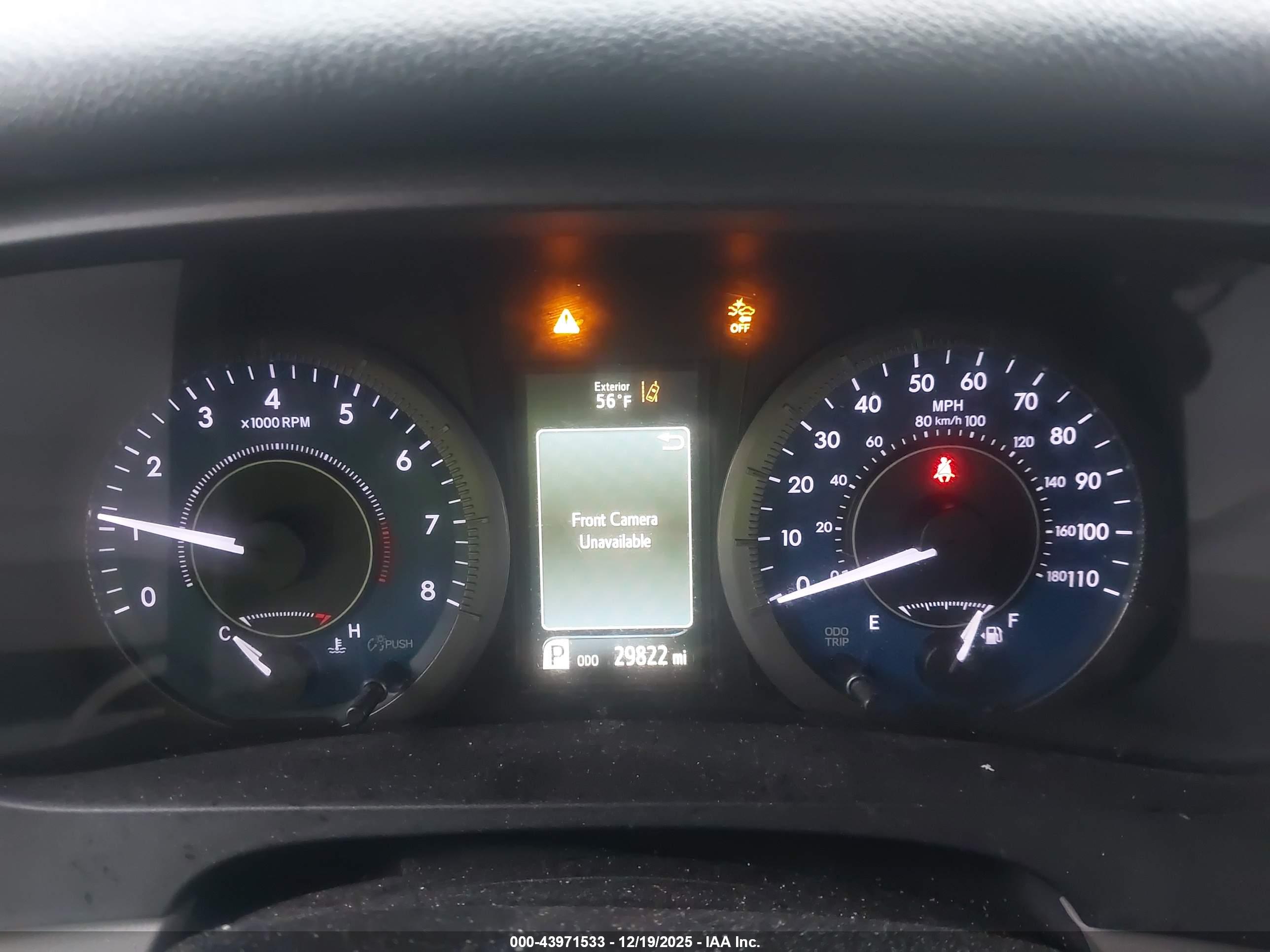 TOYOTA SIENNA image 7