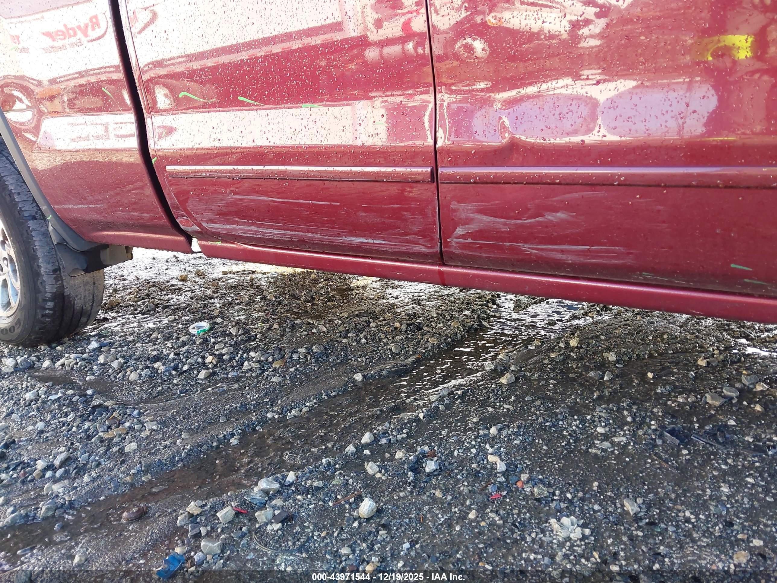 GMC SIERRA image 6