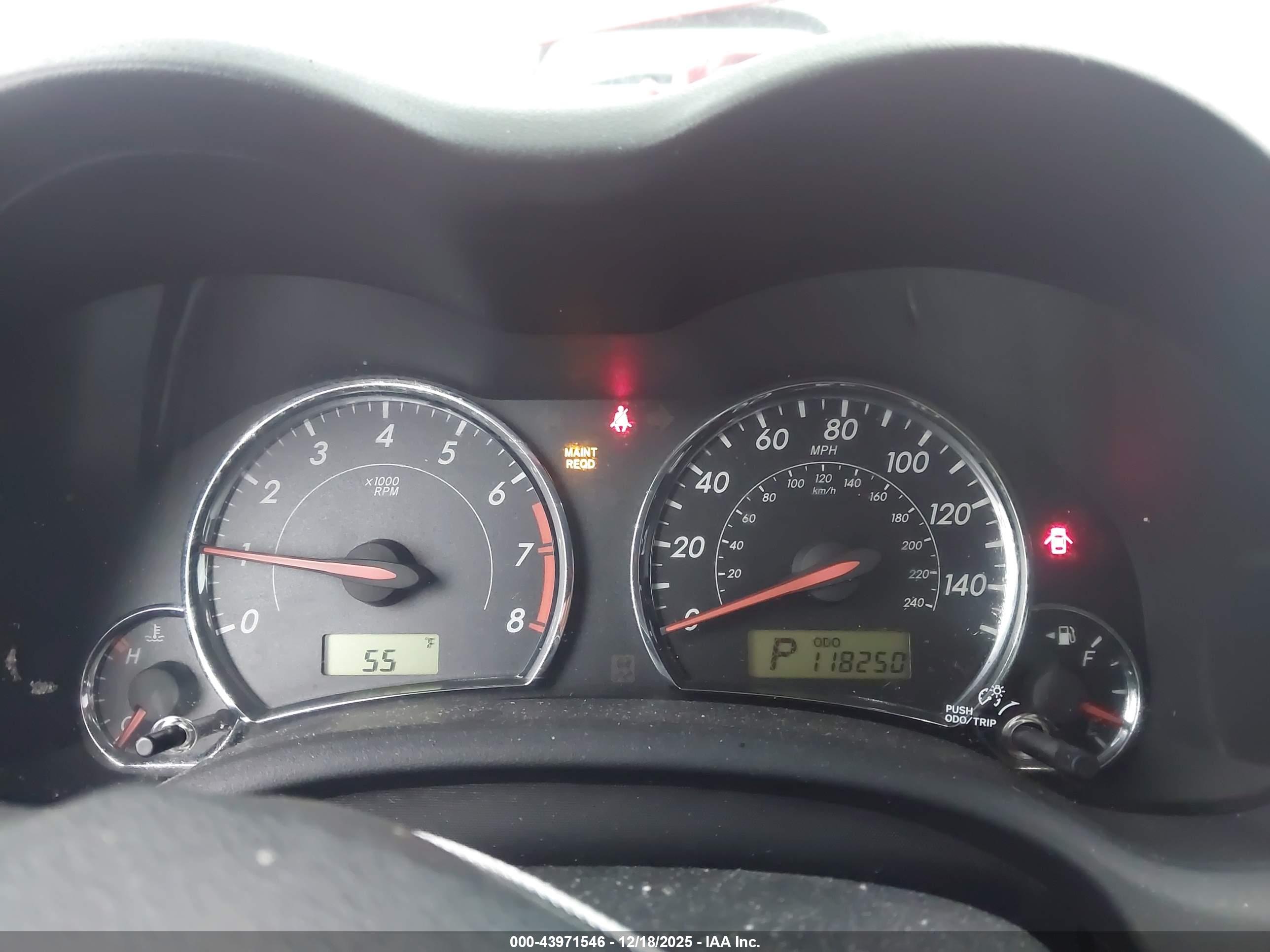 TOYOTA COROLLA image 7